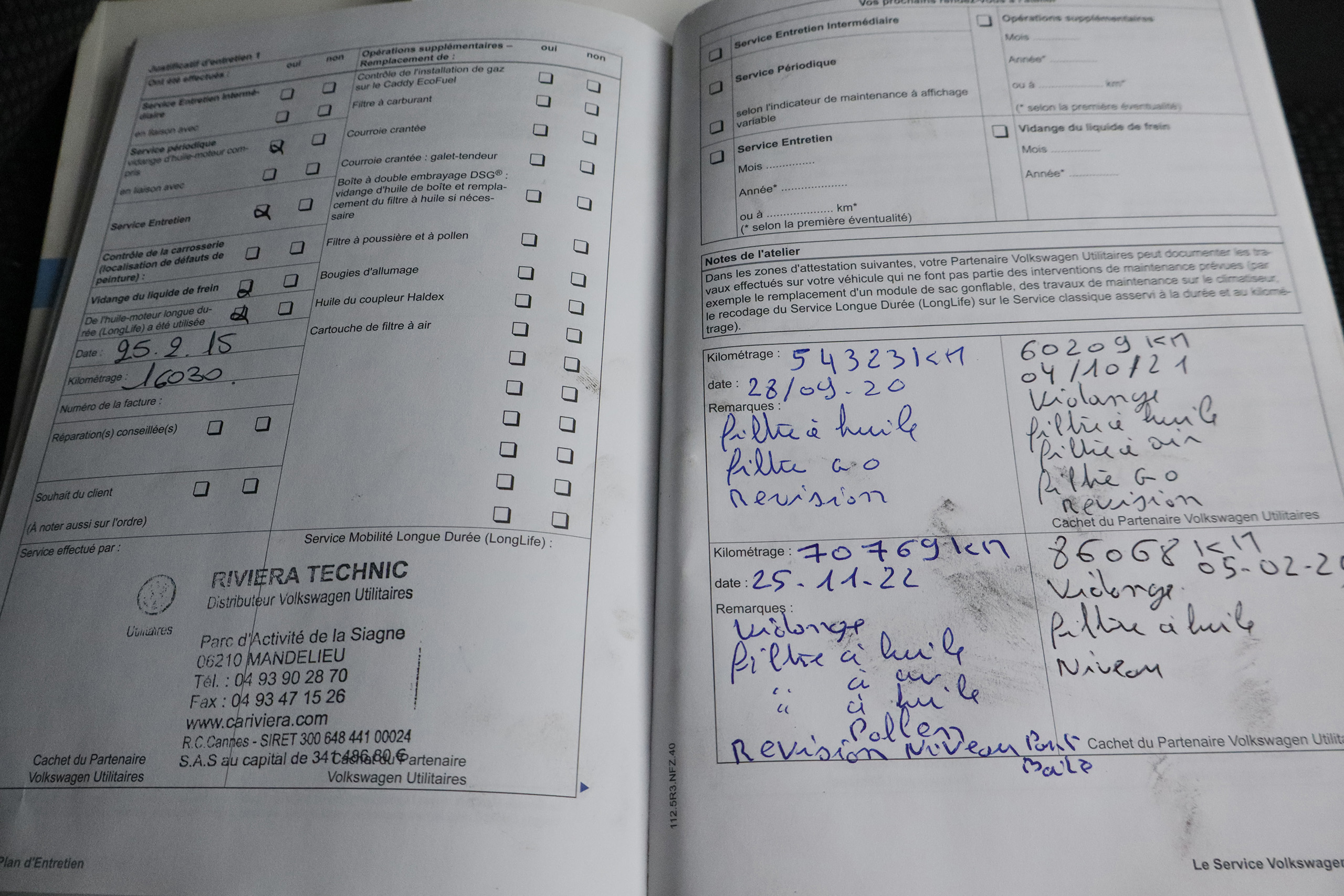 Volkswagen Amarok 2.0 TDI DOBLE CABINA 122CV 4MOTION TRENDLINE 4P # BLUETOOTH foto 24