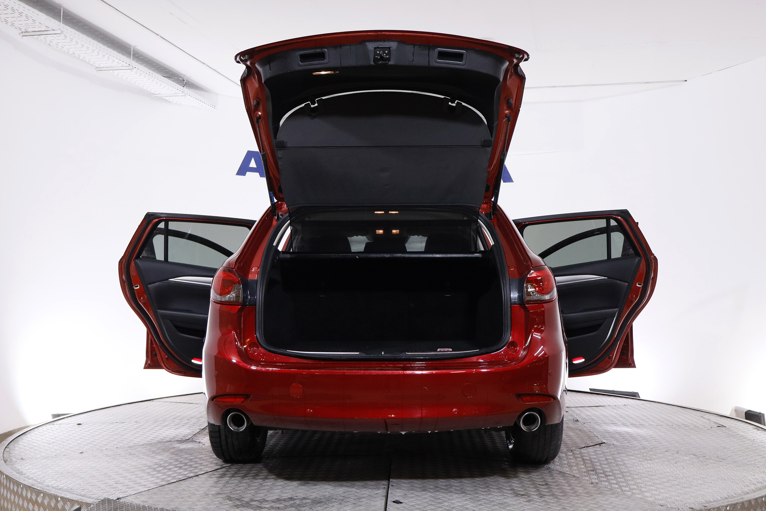 Mazda 6 WAGON 2.2 SKYACTIVE EVOLUTION TECH 150CV 5P S/S foto 13