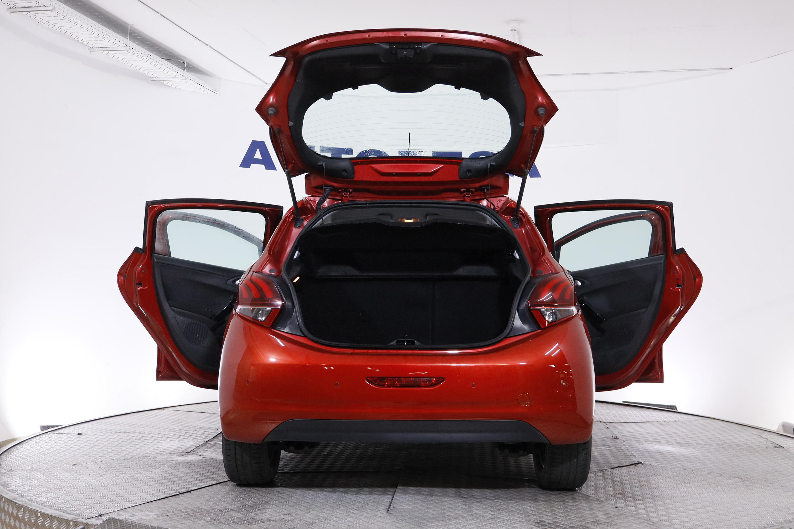 Peugeot 208 1.2 82CV SIGNATURE 5P S/S # PARKTRONIC, BLUETOOTH foto 13