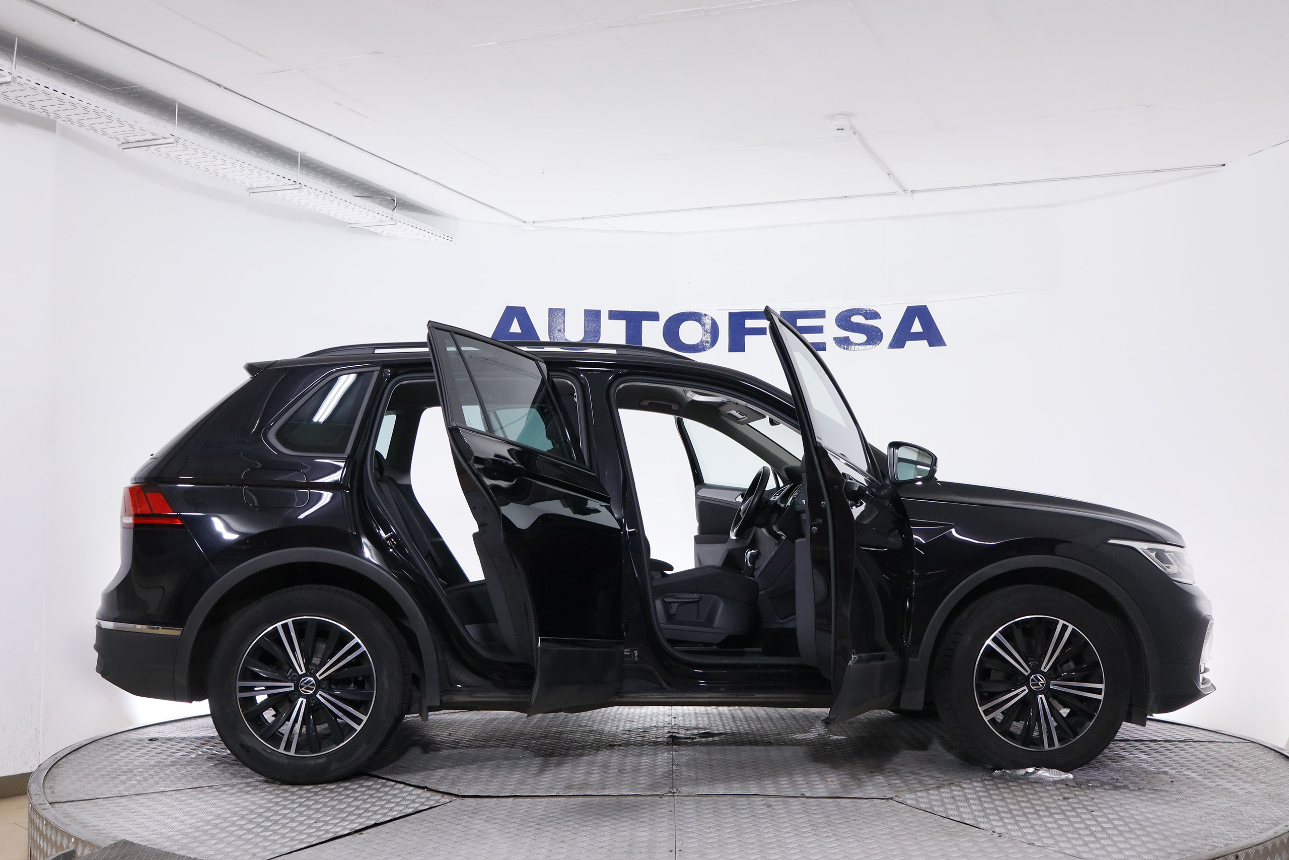 Volkswagen Tiguan LIFE 2.0TDI DSG 150CV AUTO 5P S/S # IVA DEDUCIBLE, NAVY, FAROS LED foto 11