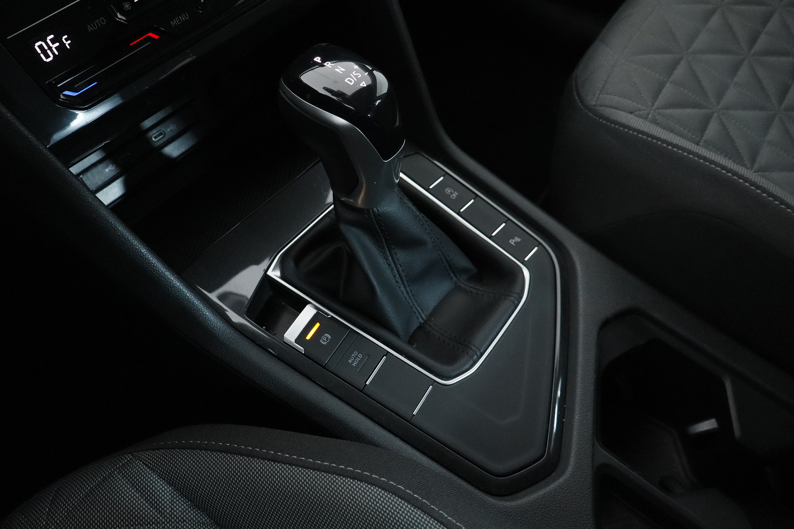 Volkswagen Tiguan LIFE 2.0TDI DSG 150CV AUTO 5P S/S # IVA DEDUCIBLE, NAVY, FAROS LED foto 19