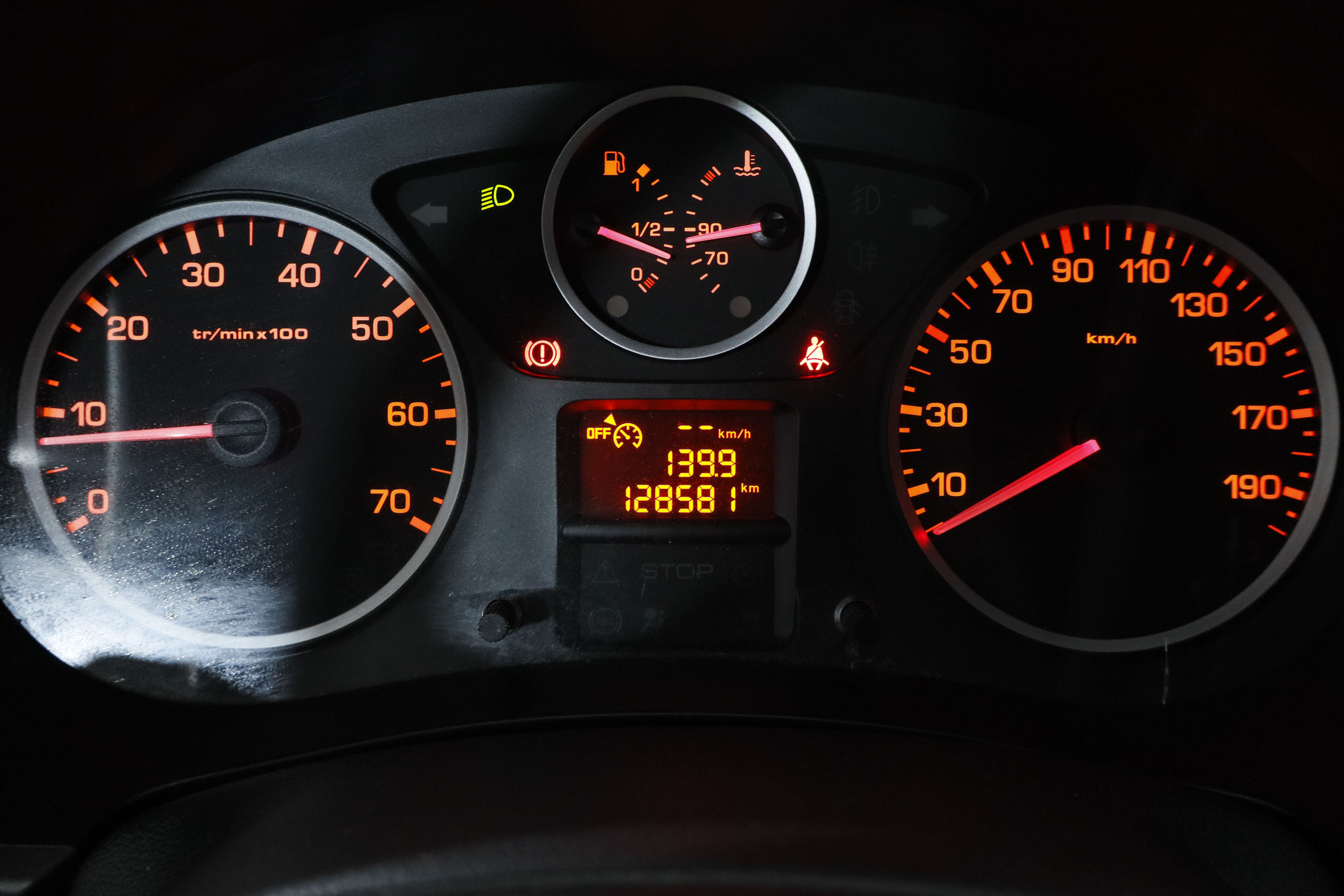 Peugeot Partner TEPEE 1.2 110CV STYLE 5P S/S # BLUETOOT, PARKTRONIC foto 17