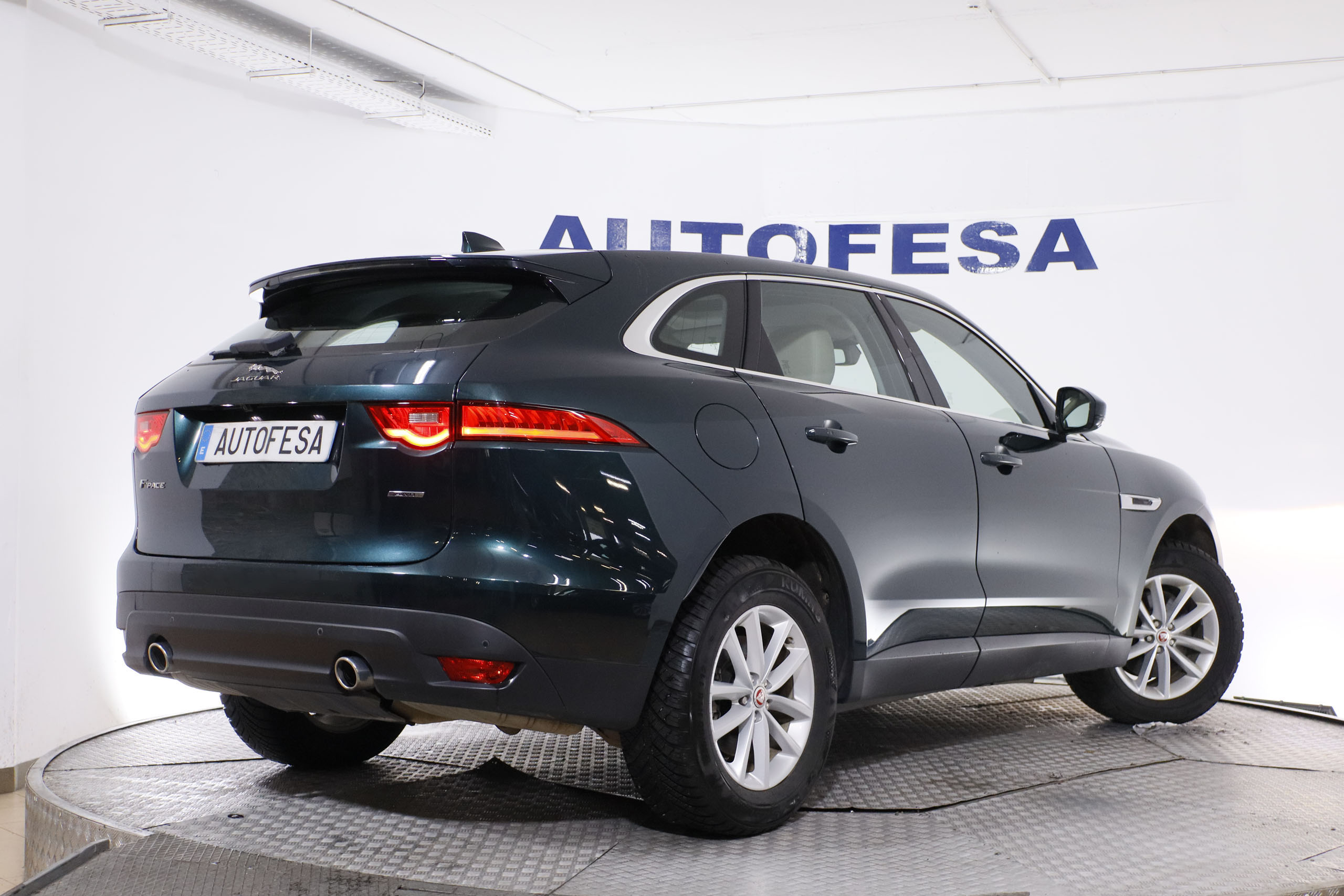 Jaguar F-pace 3.0D V6 300CV 4WD PORTFOLIO AUTO 5P S/S # TECHO ELE, NAVY, CUERO foto 9