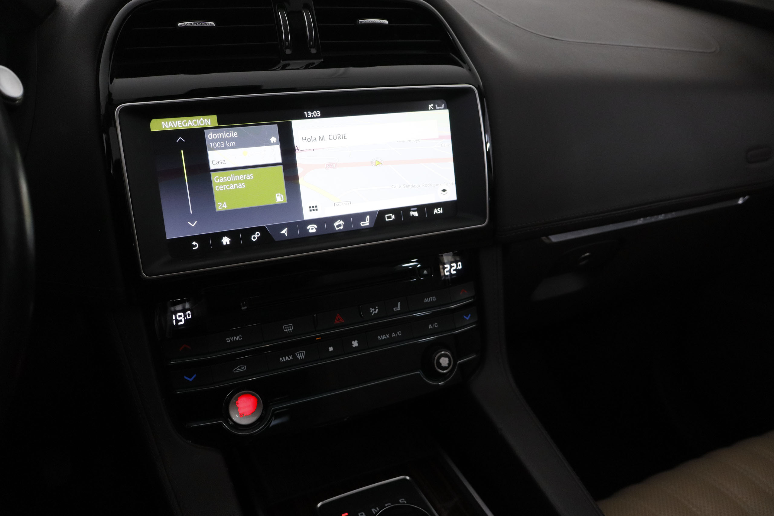 Jaguar F-pace 3.0D V6 300CV 4WD PORTFOLIO AUTO 5P S/S # TECHO ELE, NAVY, CUERO foto 21