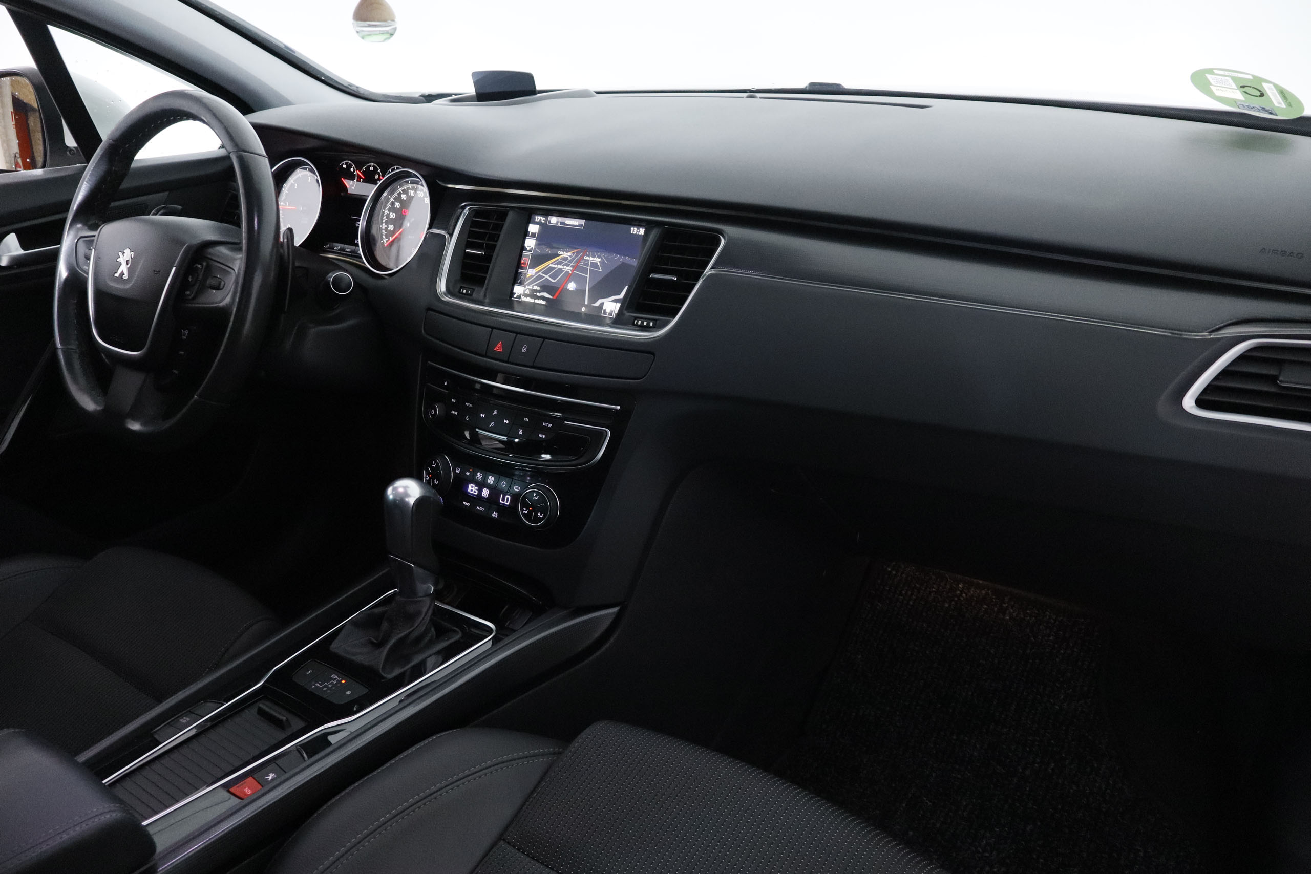 Peugeot 508 SW 2.0 HDI 180CV ALLURE AUTO 5P S/S # TECHO PANORAMICO, NAVY foto 15