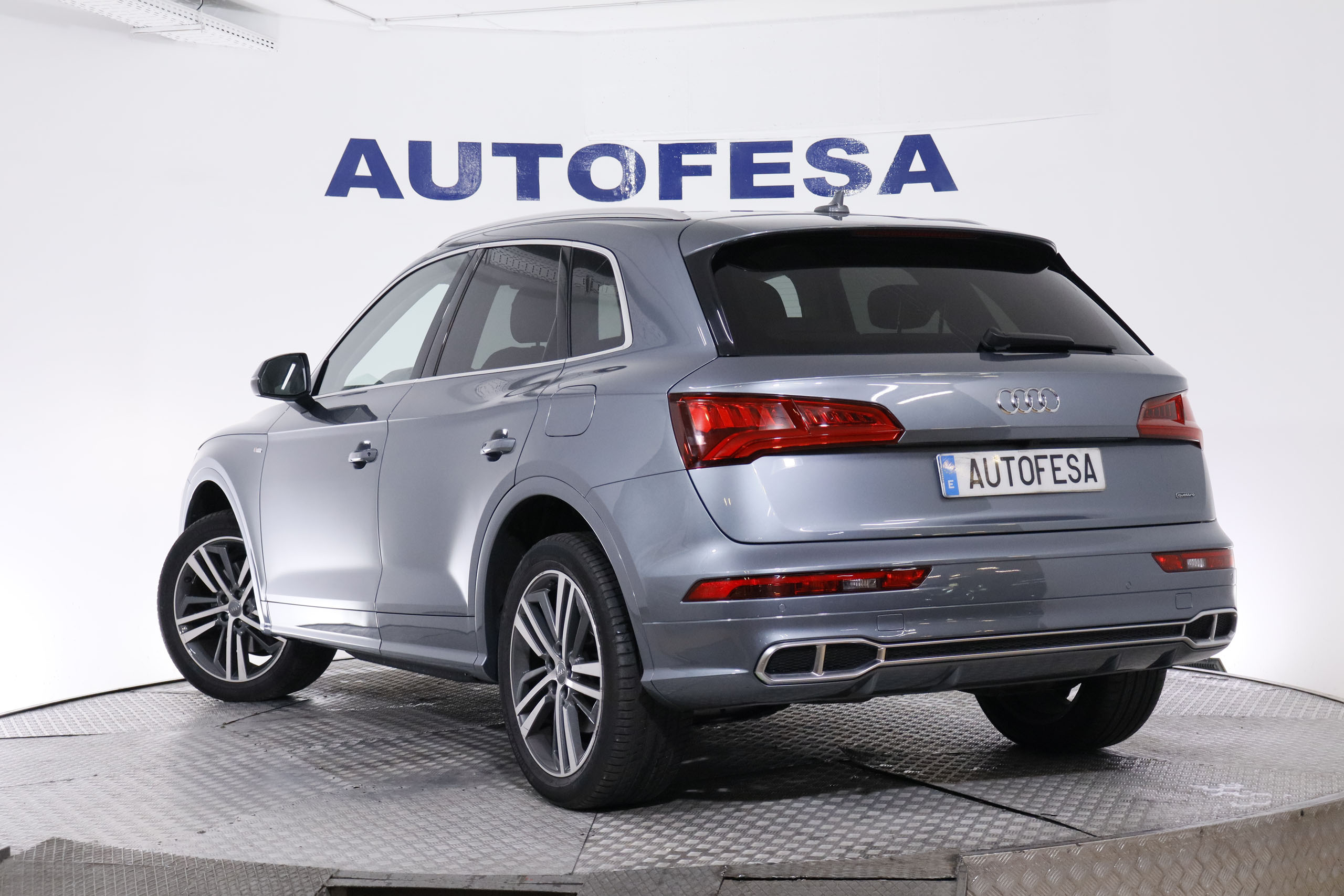 Audi Q5 S-LINE 55TFSI 299CV QUATTRO S TRONIC AUTO 5P # IVA DEDUCIBLE, NAVY, FAROS LED foto 6
