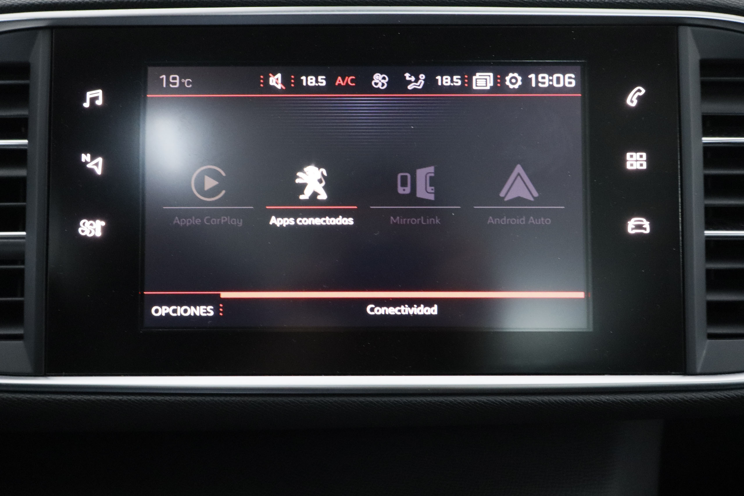 Peugeot 308 1.2 GT LINE 130CV 5P # TECHO PANORAMICO,NAVY,FAROS LED foto 21