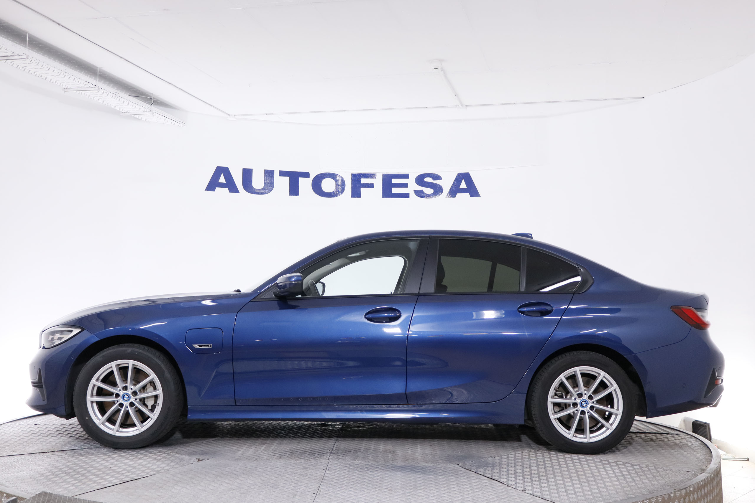 BMW 330 SERIE 3 330E HIBRIDO ENCHUFABLE AUTO 292CV 4P # IVA DEDUCIBLE,NAVY, foto 5