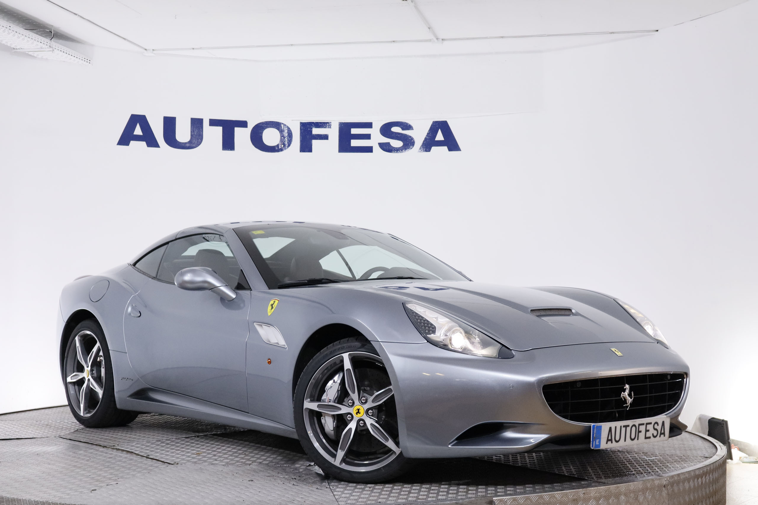 Ferrari CALIFORNIA 4.3 V8 AUTO 490CV 2P # NAVY,CUERO,BIXENON foto 6