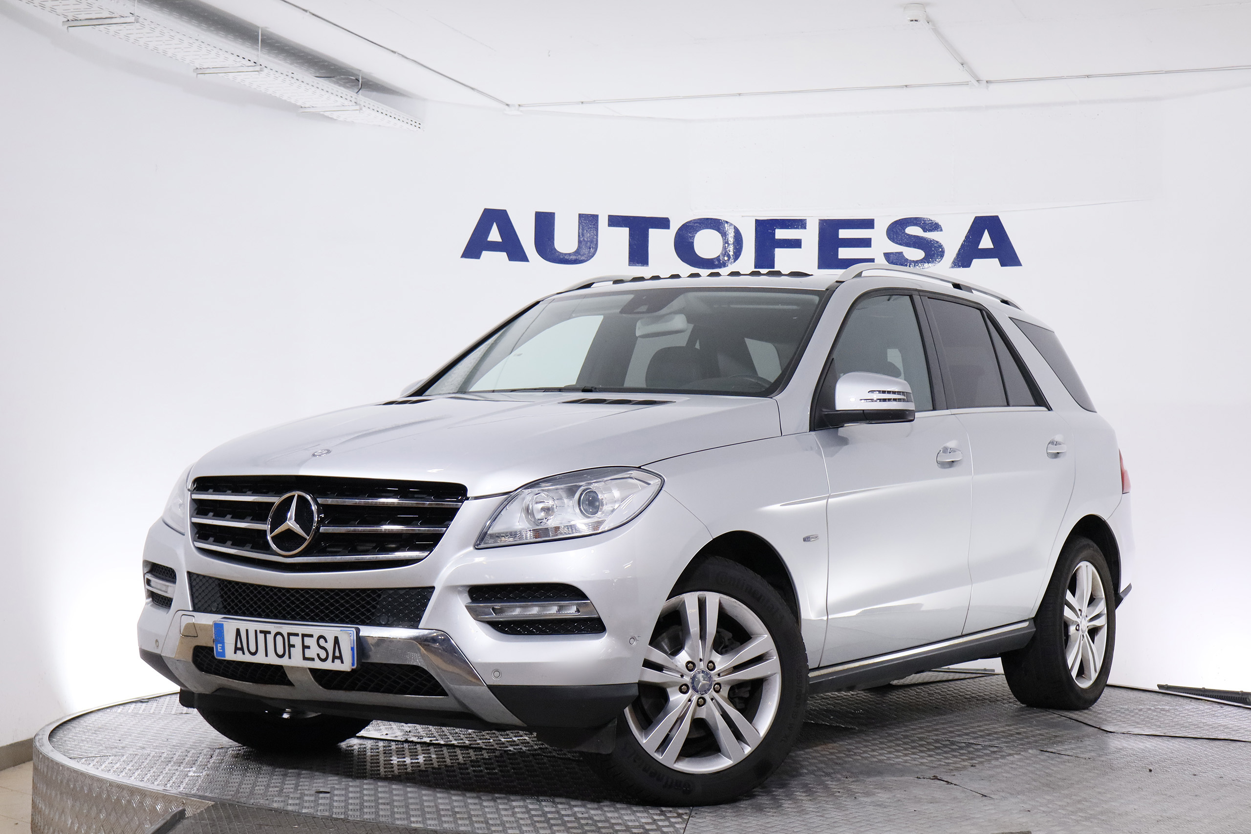 Mercedes-benz CLASE ML 250 EDITION BLUETEC 4MATIC 204CV AUTO 5P S/S # TECHO ELE, NAVY, PARKTRONIC CLASE ML 250 EDITION BLUETEC 4MATIC 204CV AUTO 5P S/S # TECHO ELE, NAVY, PARKTRONIC foto 1