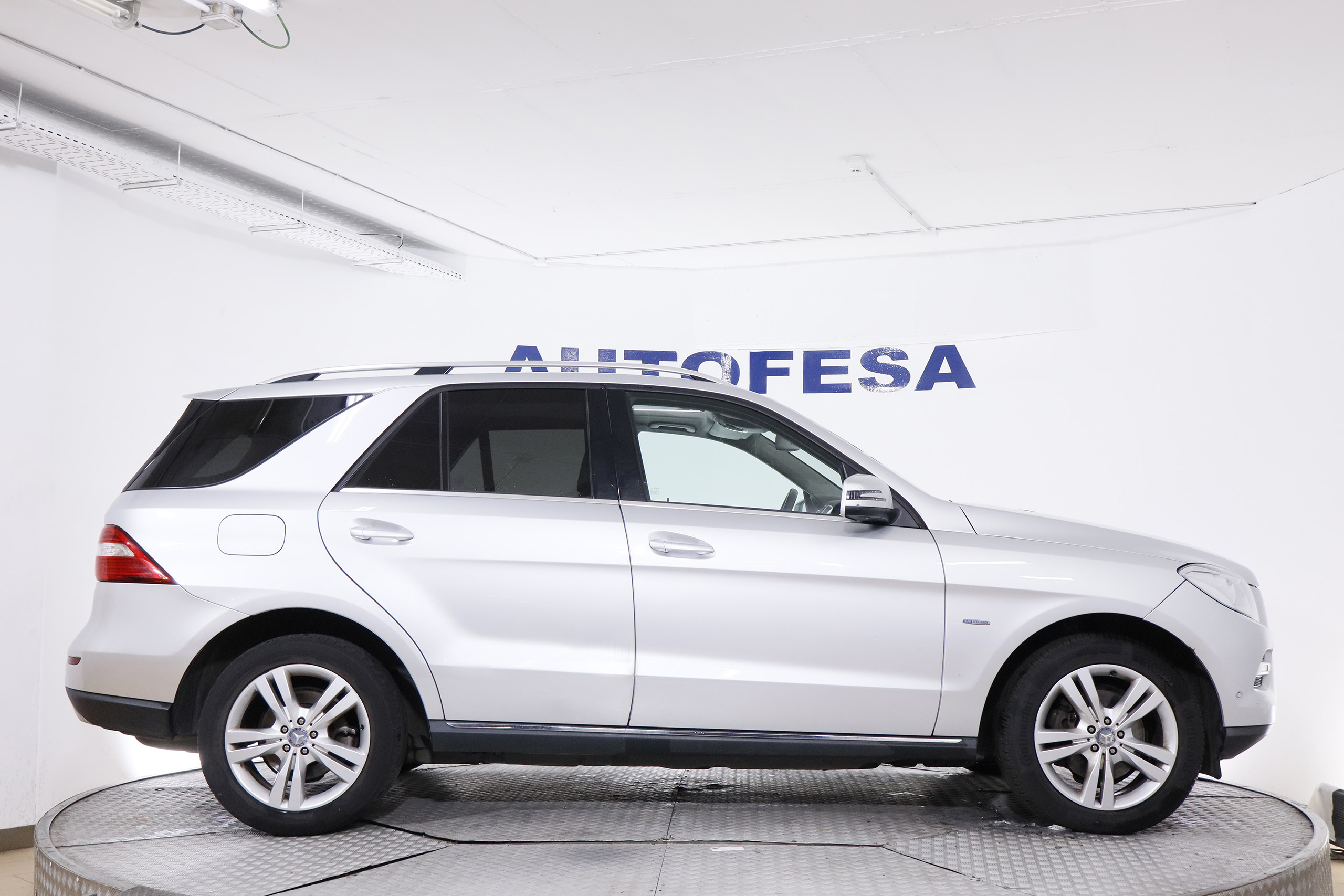Mercedes-benz CLASE ML 250 EDITION BLUETEC 4MATIC 204CV AUTO 5P S/S # TECHO ELE, NAVY, PARKTRONIC CLASE ML 250 EDITION BLUETEC 4MATIC 204CV AUTO 5P S/S # TECHO ELE, NAVY, PARKTRONIC foto 10