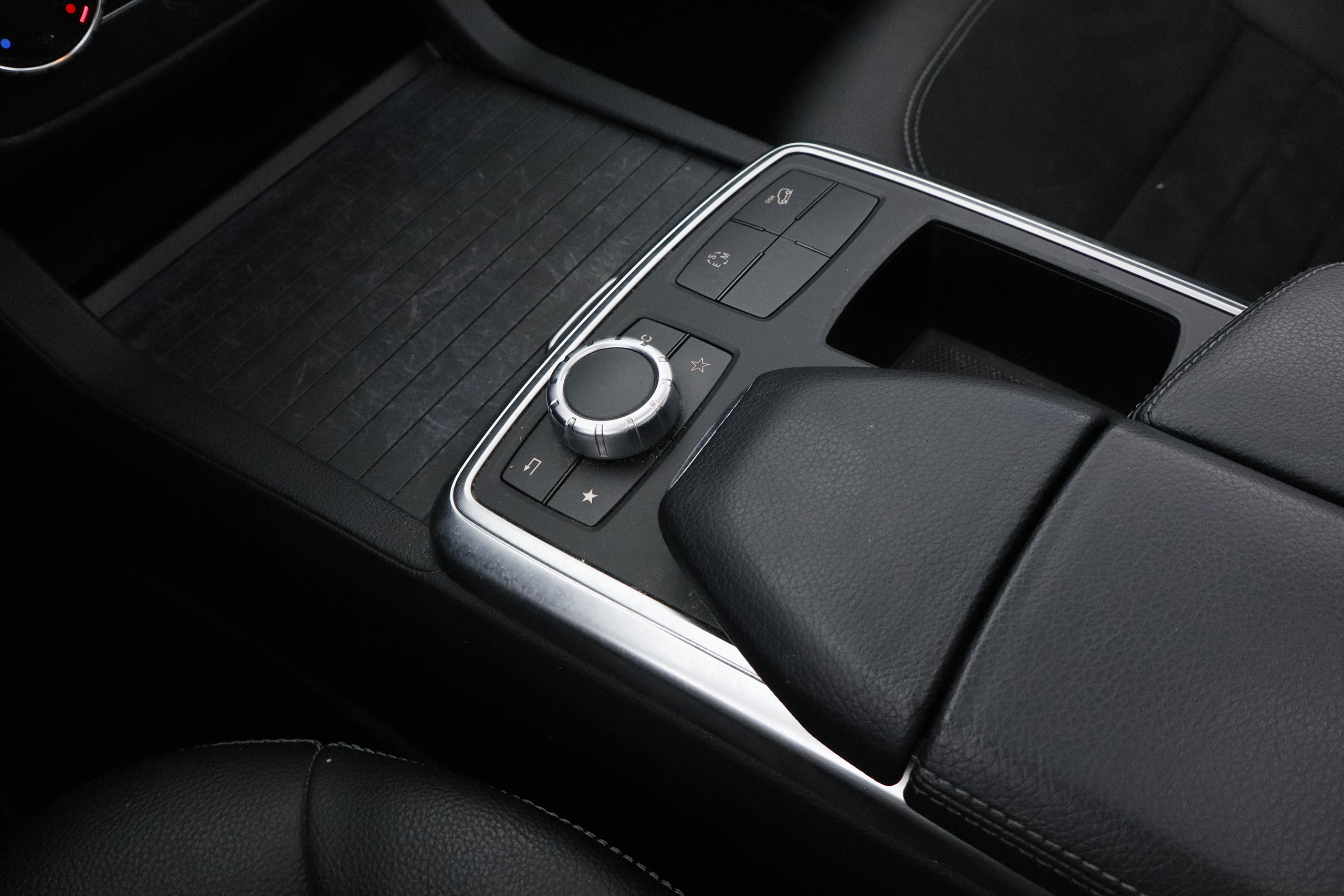 Mercedes-benz CLASE ML 250 EDITION BLUETEC 4MATIC 204CV AUTO 5P S/S # TECHO ELE, NAVY, PARKTRONIC CLASE ML 250 EDITION BLUETEC 4MATIC 204CV AUTO 5P S/S # TECHO ELE, NAVY, PARKTRONIC foto 20