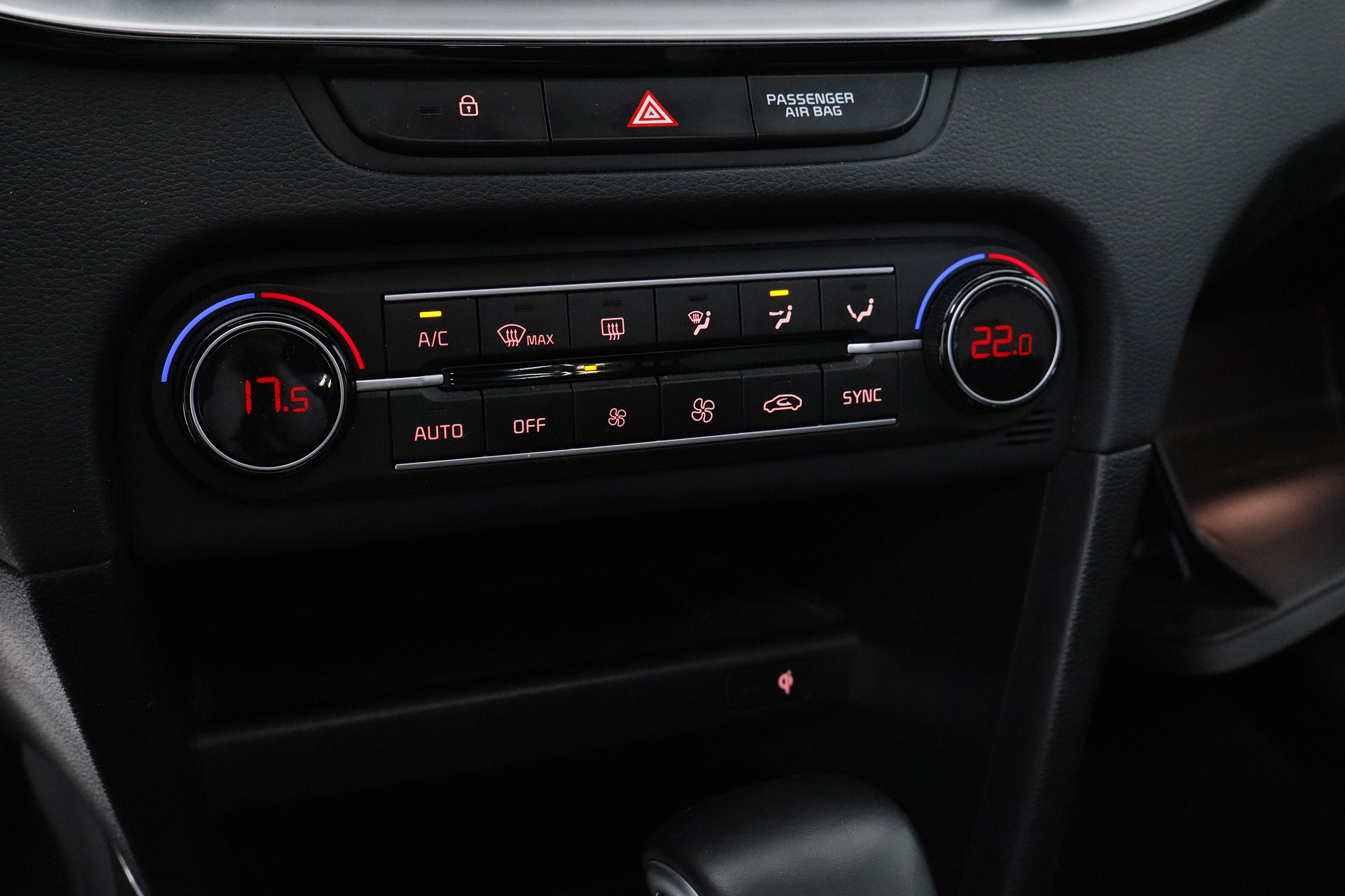 Kia Ceed 1.5 MHEV 160CV GT LINE DCT AUTO 5P S/S # TECHO ELE, NAVY, PARKTRONIC foto 19