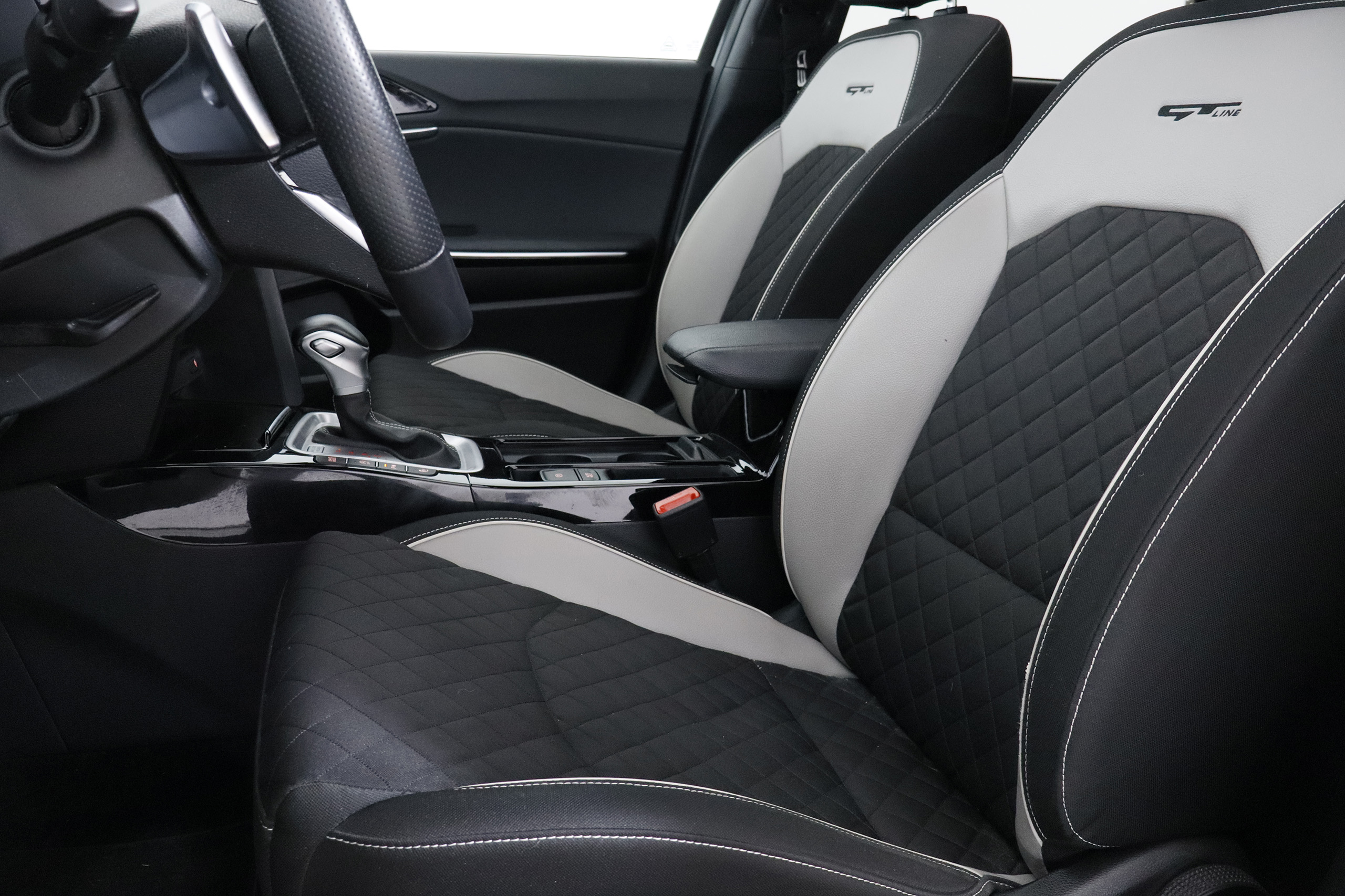 Kia Ceed 1.5 MHEV 160CV GT LINE DCT AUTO 5P S/S # TECHO ELE, NAVY, PARKTRONIC foto 26