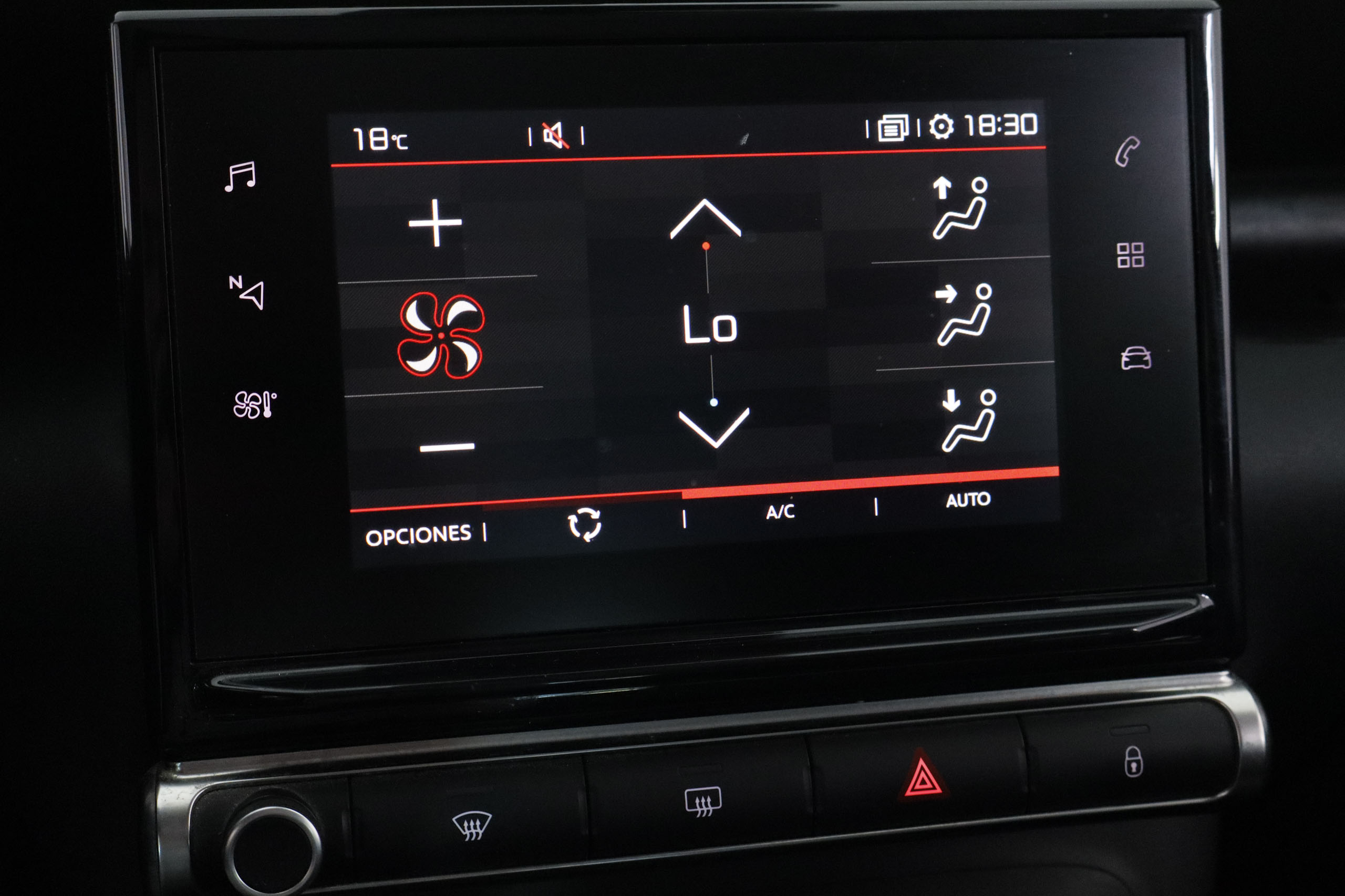 Citroen C3 AIRCROSS 1.5 HDI 120CV SHINE AUTO # NAVY,PARKTRONIC,CAMARA TRASERA 1.5 HDI 120CV SHINE AUTO # NAVY,PARKTRONIC,CAMARA TRASERA foto 14