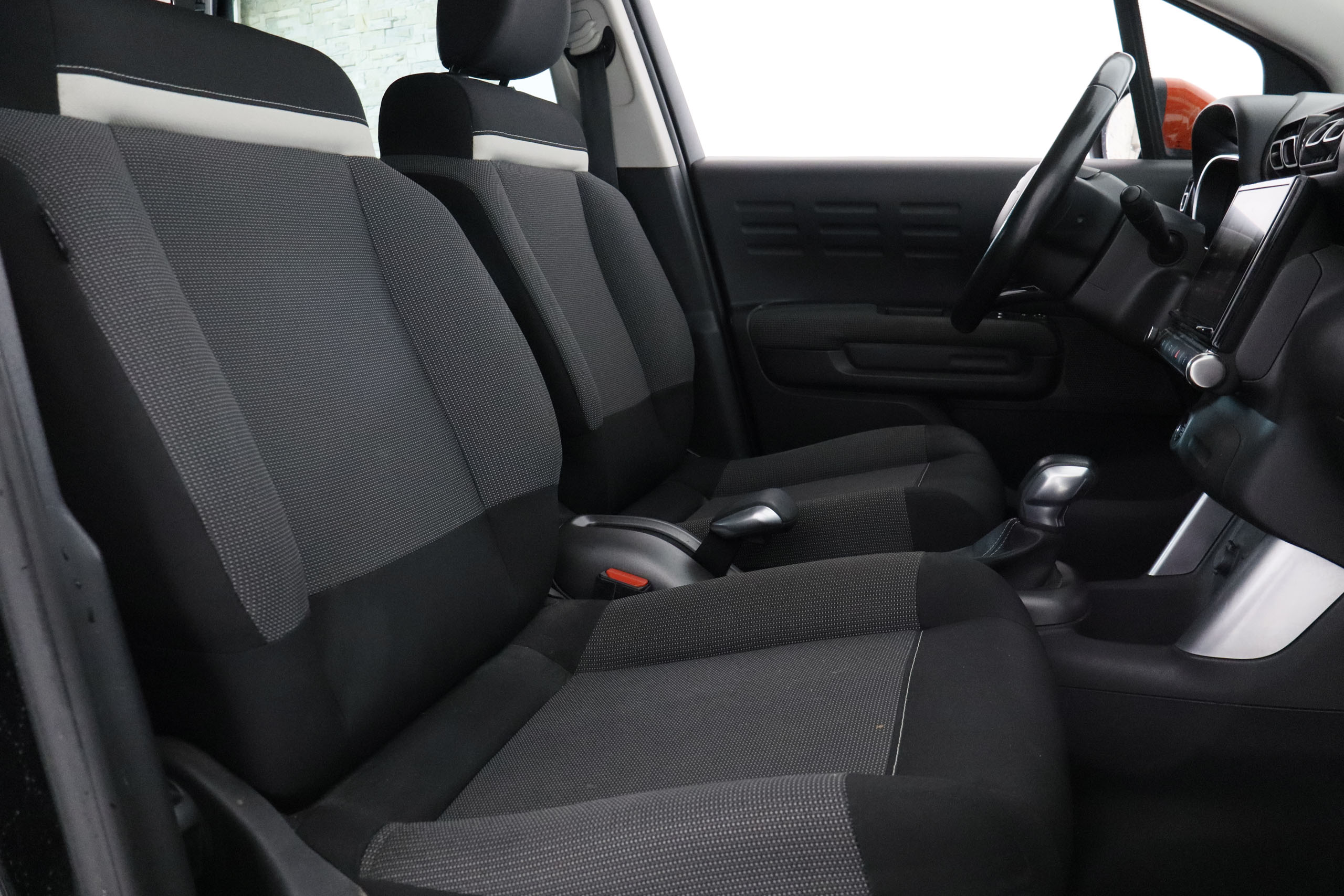 Citroen C3 AIRCROSS 1.5 HDI 120CV SHINE AUTO # NAVY,PARKTRONIC,CAMARA TRASERA 1.5 HDI 120CV SHINE AUTO # NAVY,PARKTRONIC,CAMARA TRASERA foto 22