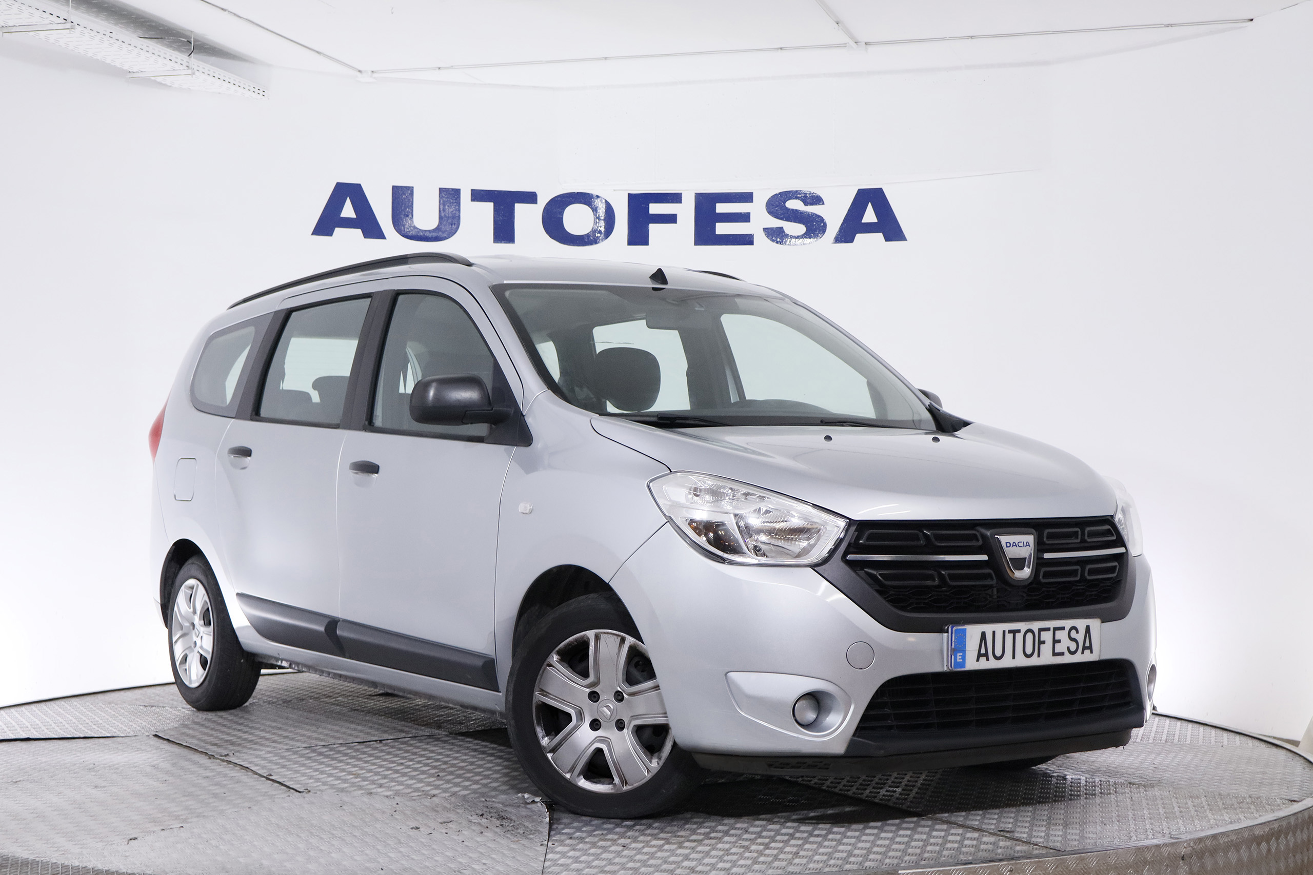 Dacia LODGY 1.6 TCE 100CV 7PLAZAS 5P S/S # IVA DEDUCIBLE, PARKTRONIC 1.3 TCE 100CV 7PLAZAS 5P S/S # IVA DEDUCIBLE, PARKTRONIC foto 3