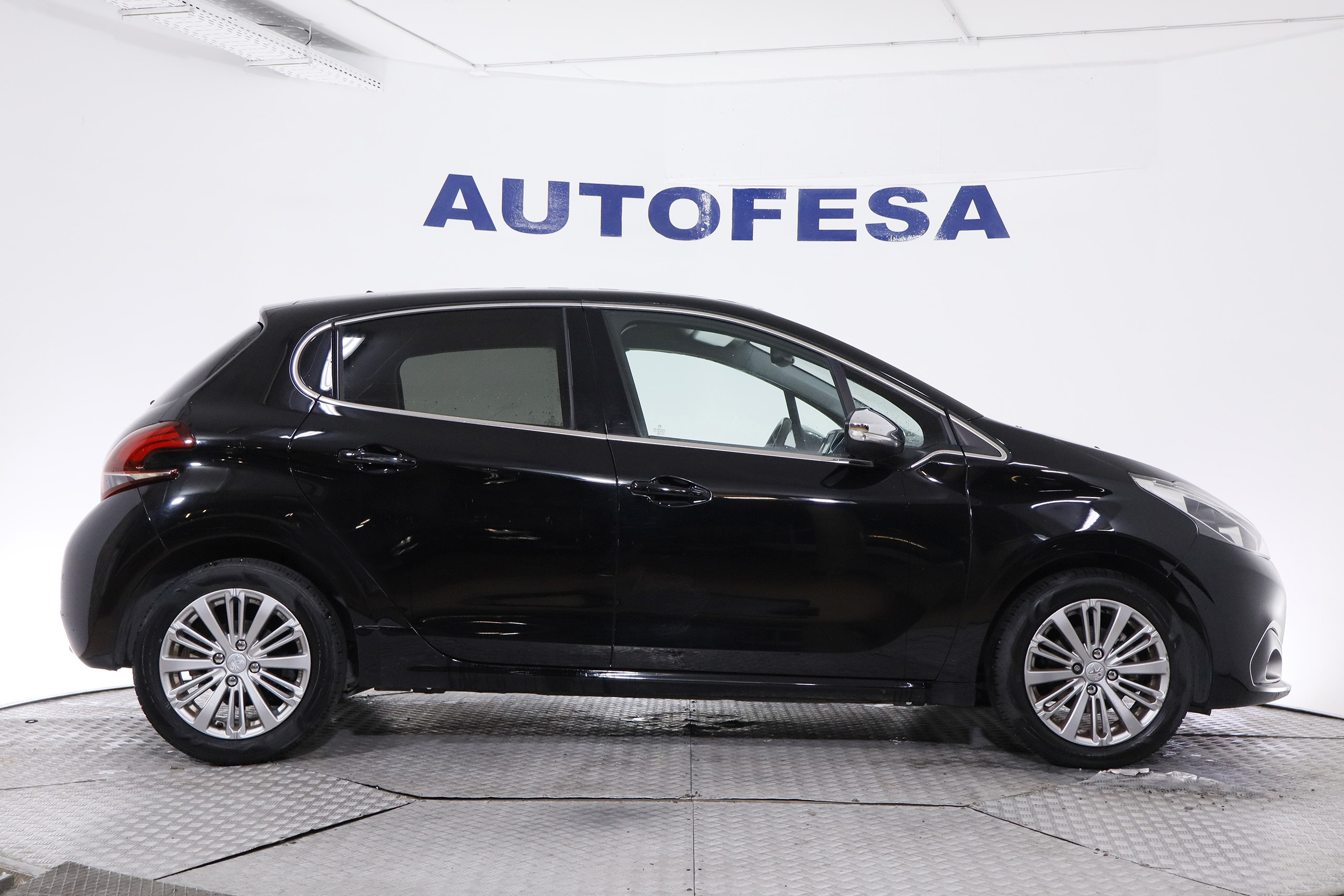 Peugeot 208 1.2 110CV ALLURE AUTO 5P S/S # NAVY foto 10