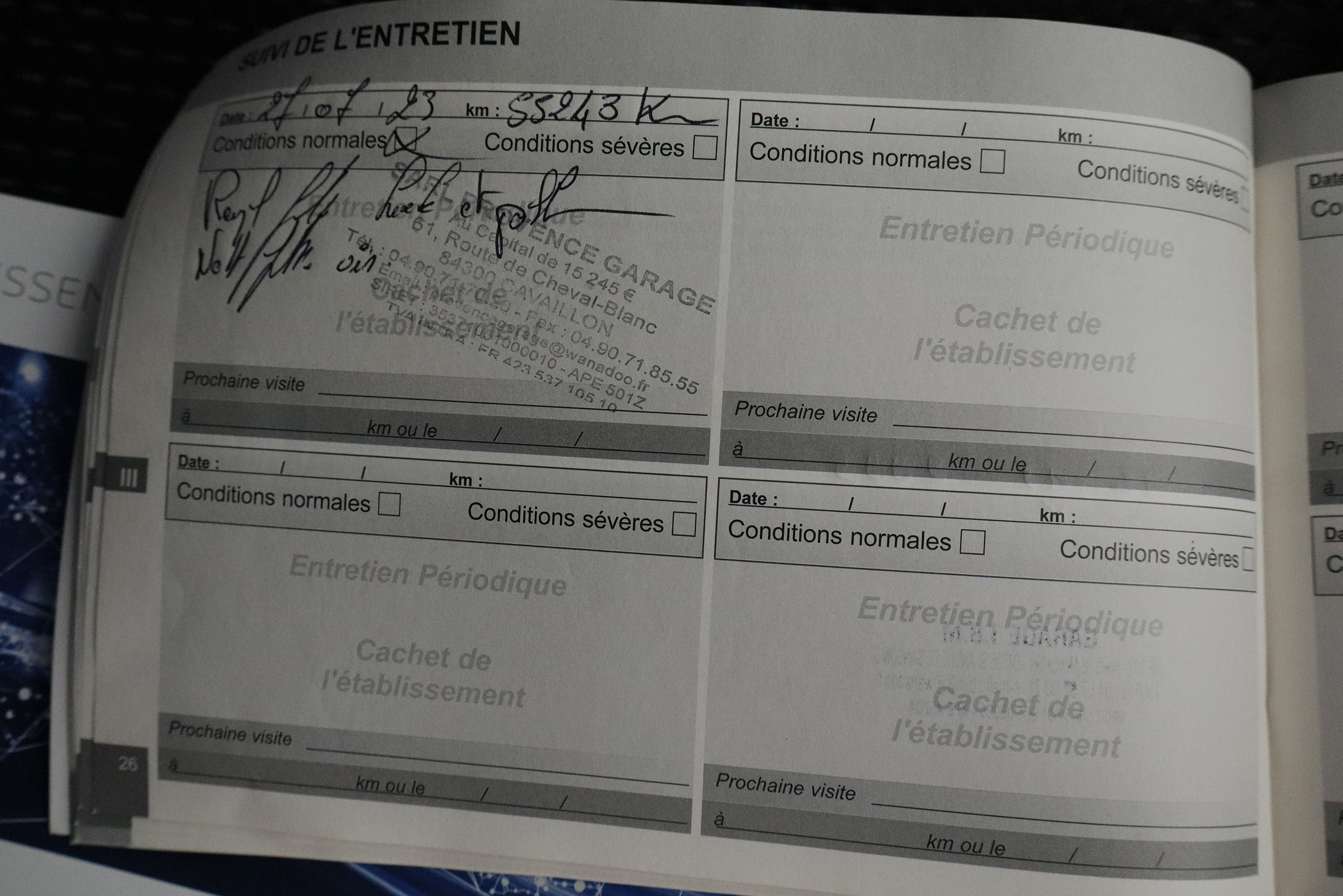 Peugeot 208 1.2 110CV ALLURE AUTO 5P S/S # NAVY foto 26