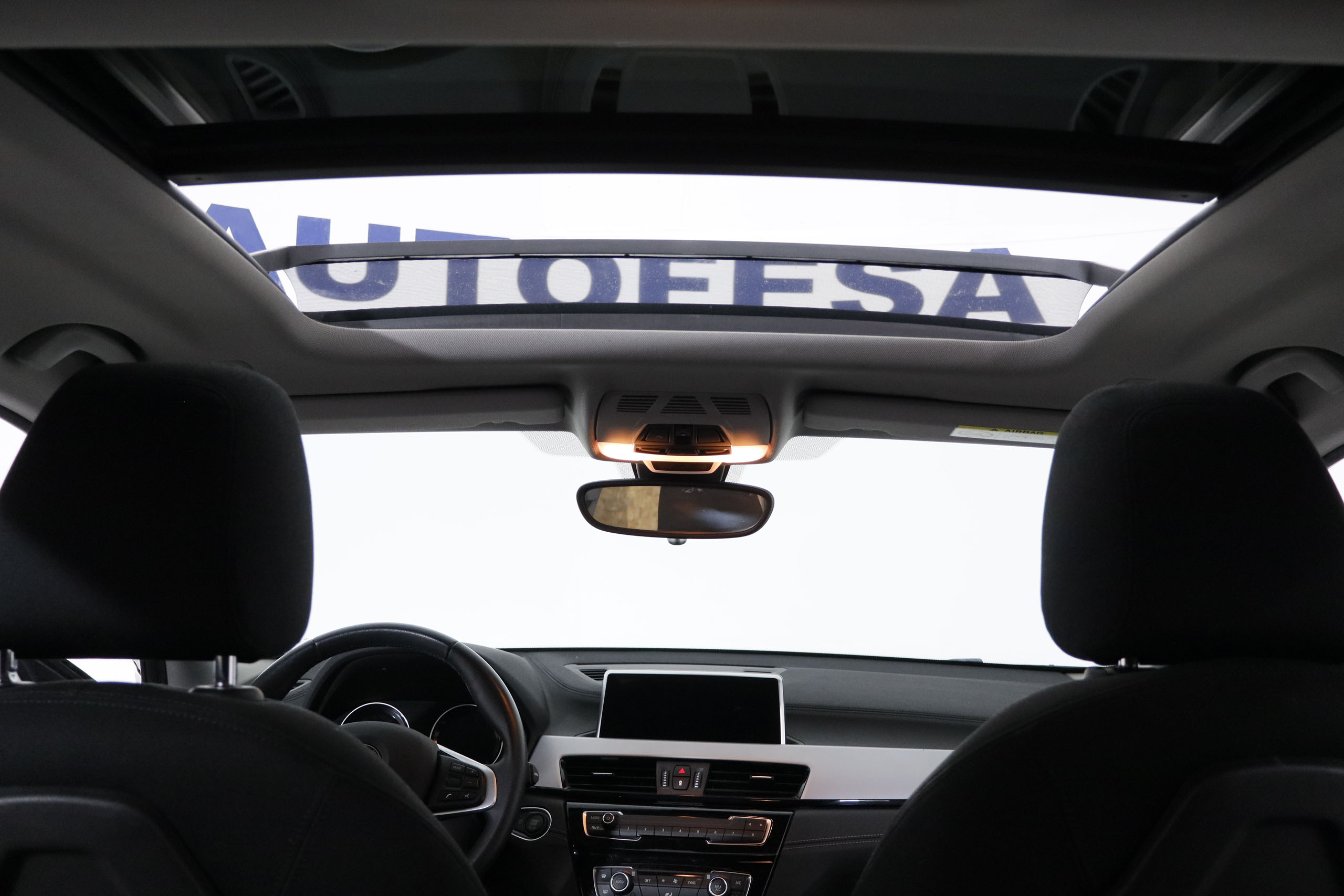 BMW X2 SDRIVE 18I AUTO 140CV 5P foto 13