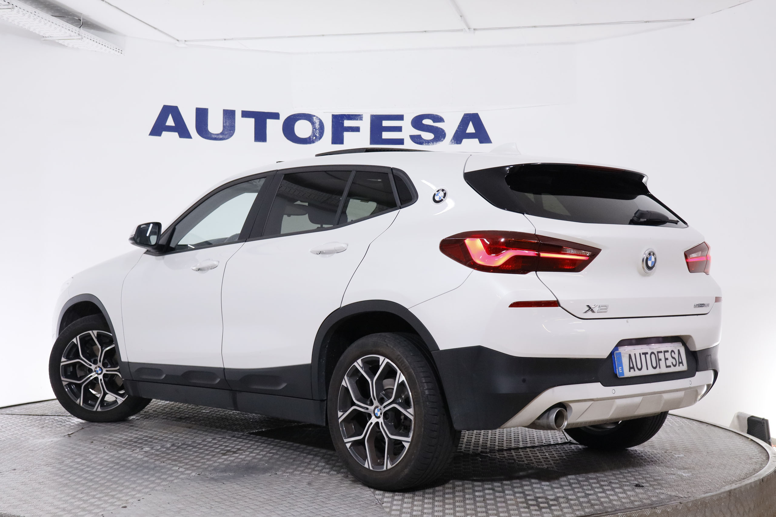 BMW X2 SDRIVE 18I AUTO 140CV 5P foto 9