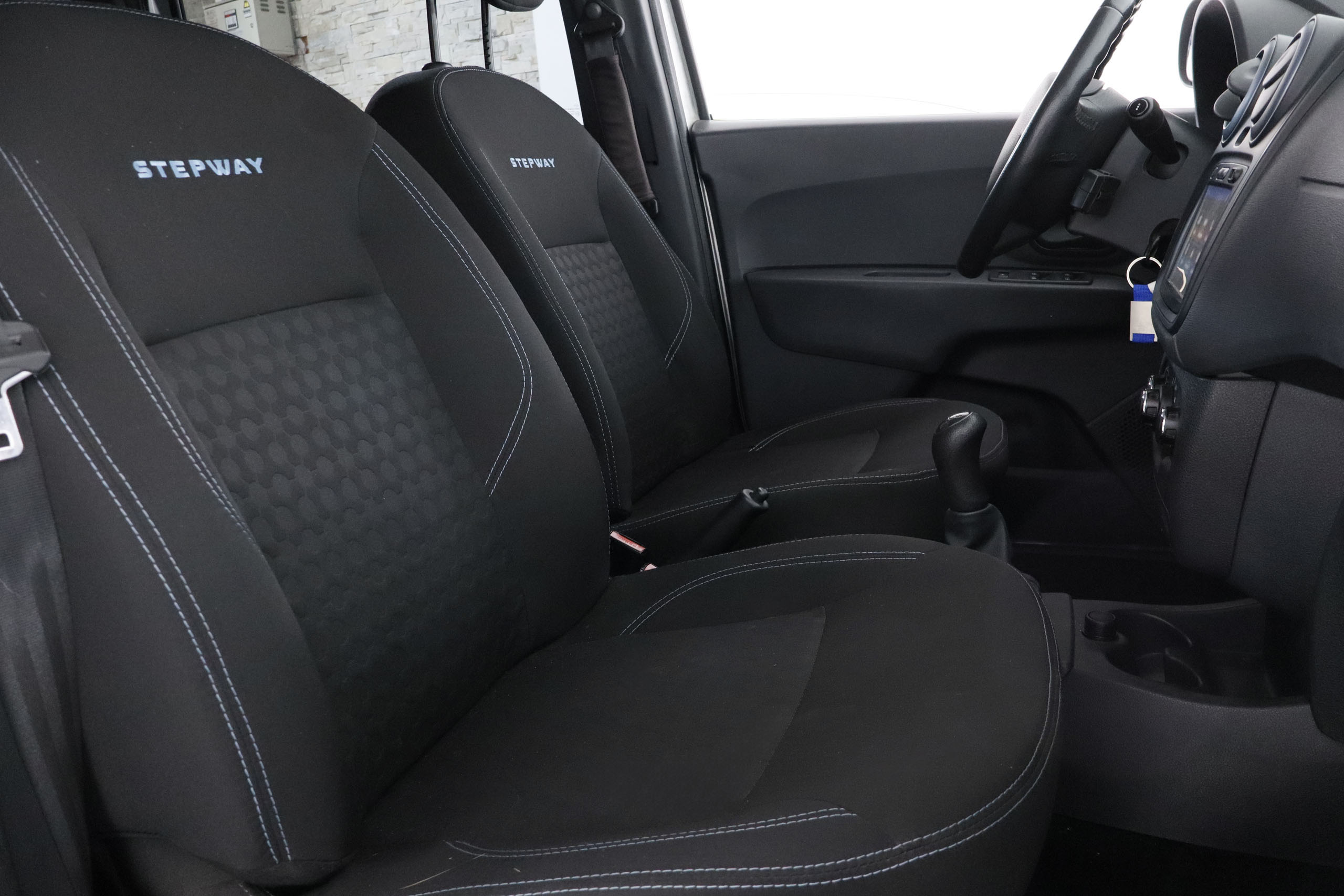 Dacia LODGY TCE STEPWAY 115CV 7 PLAZAS 5P # PARKTRONIC LODGY TCE STEPWAY 115CV 7 PLAZAS 5P # PARKTRONIC foto 21