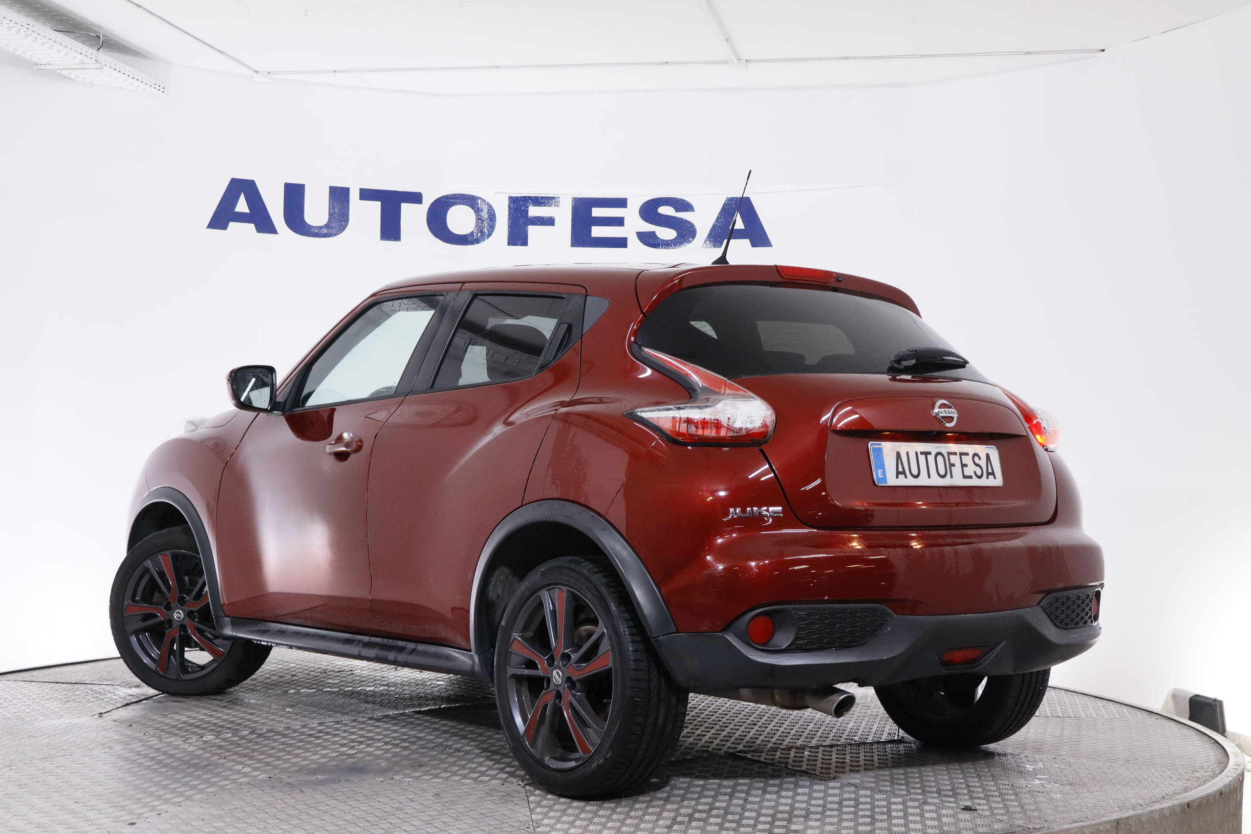 Nissan Juke JUKE 1.5 DCI 110CV TEKNA 5P # NAVY,CAMARA TRASERA foto 6