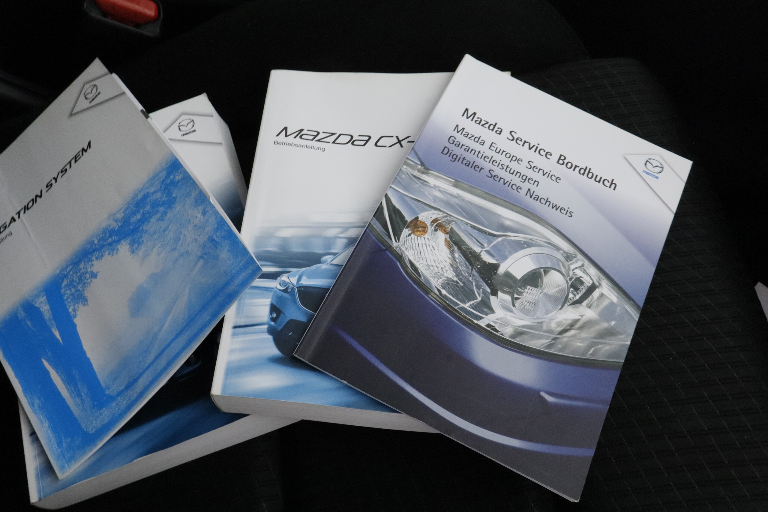 Mazda CX-5 2.2D 150cv 4WD AUTO 5P S/S # NAVY, PARKTRONIC 2.2D 150cv 4WD AUTO 5P S/S # NAVY, PARKTRONIC foto 21