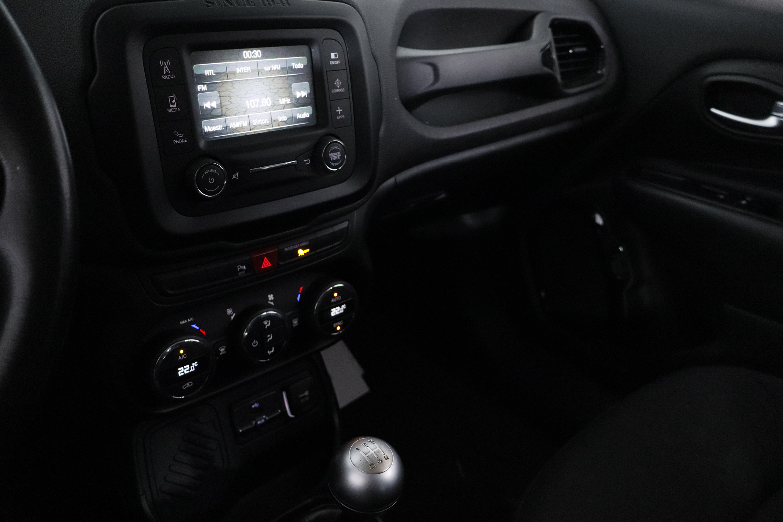 Jeep Renegade 1.6 I TORQ BROOKLYN EDITION 110CV 5P S/S #PARKTRONIC, BLUETOOTH foto 19