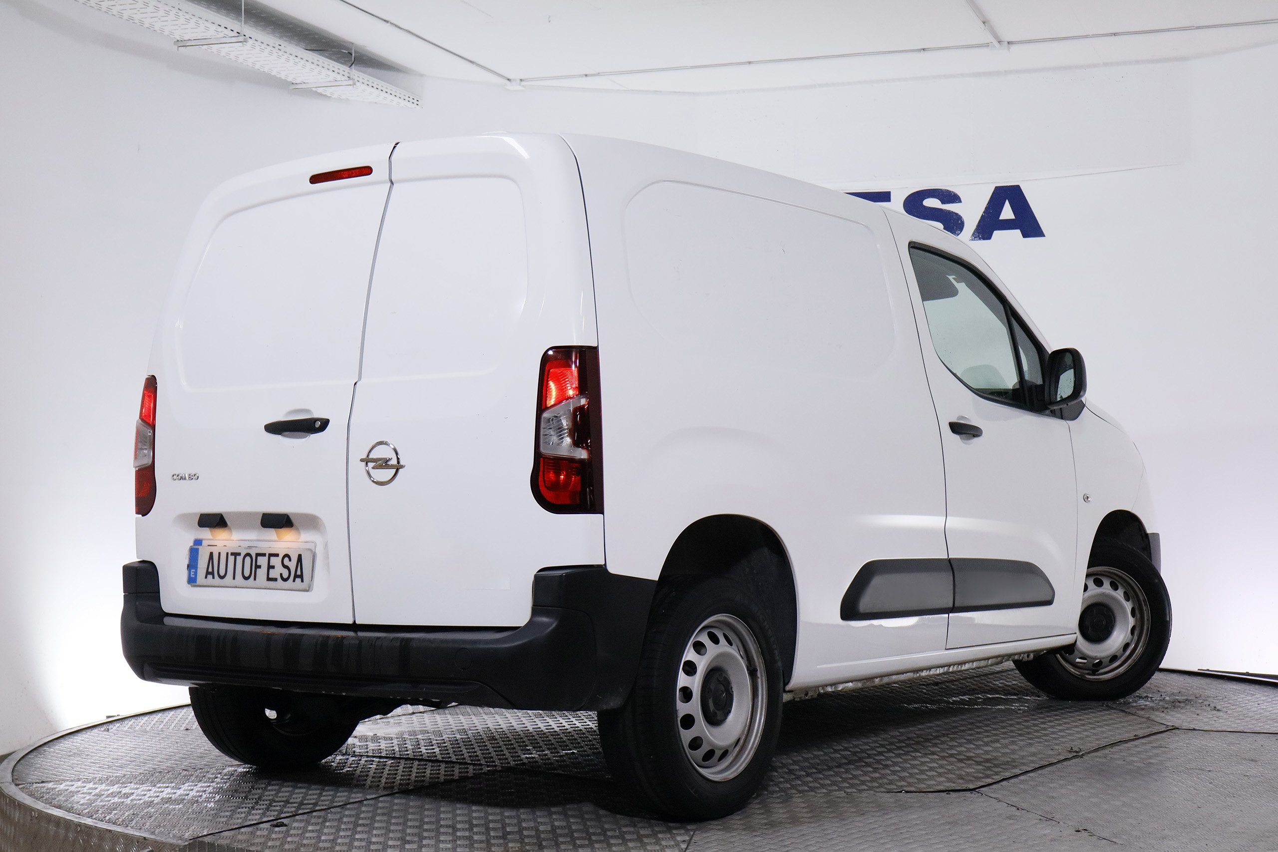 Opel Combo CARGO EXPRESS 1.5 TD 1000 KG 100CV 3P S/S # IVA DEDUCIBLE, BLUETOOTH foto 9