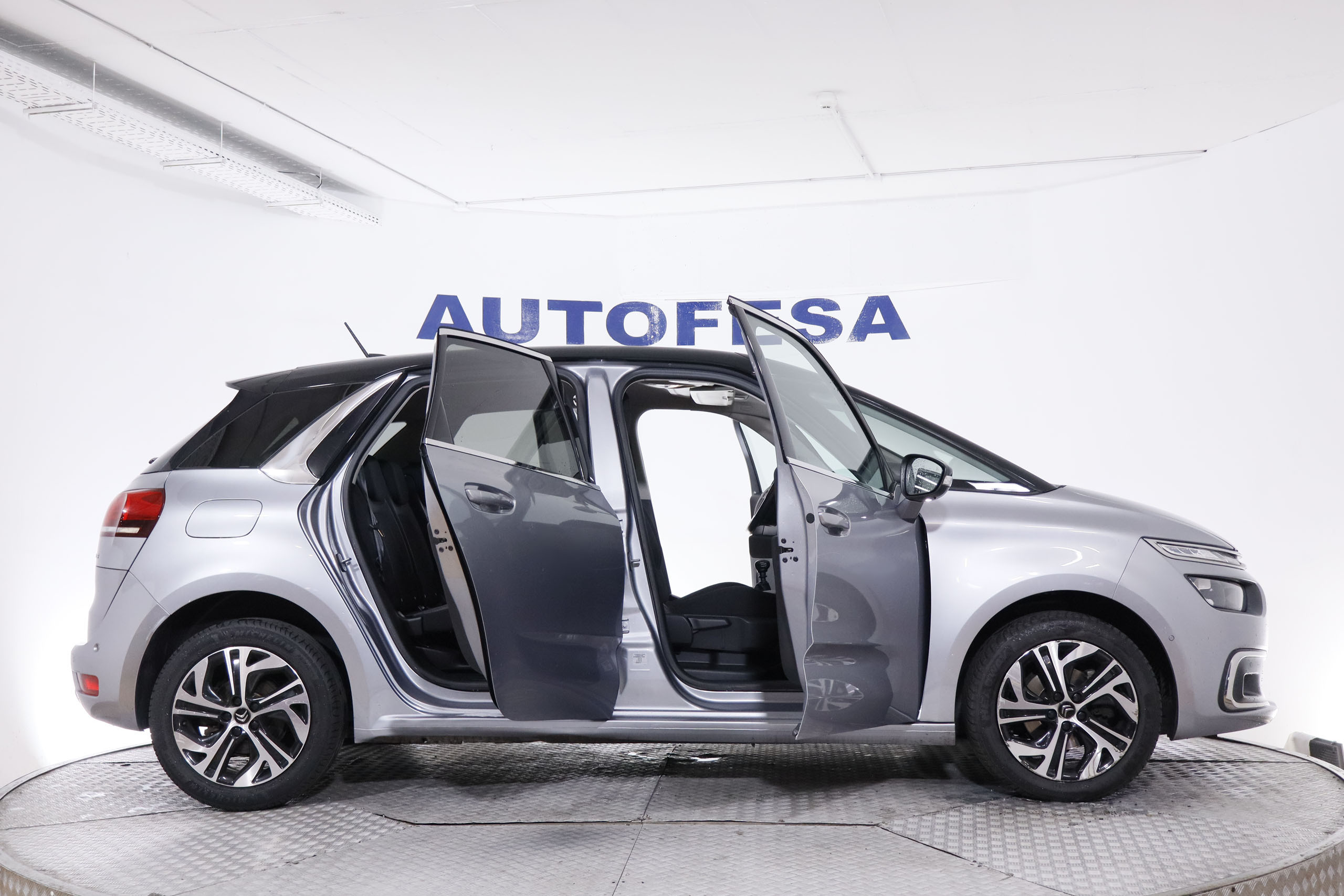 Citroen C4 SPACETOURER 1.2i 130CV FEEL 5P # NAVY,CAMARA TRASERA C4 SPACETOURER 1.2i 130CV FEEL 5P # NAVY,CAMARA TRASERA foto 13