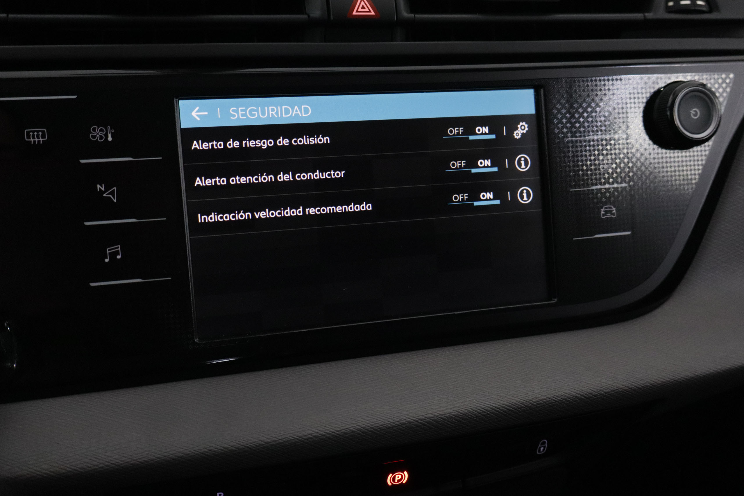 Citroen C4 SPACETOURER 1.2i 130CV FEEL 5P # NAVY,CAMARA TRASERA C4 SPACETOURER 1.2i 130CV FEEL 5P # NAVY,CAMARA TRASERA foto 22