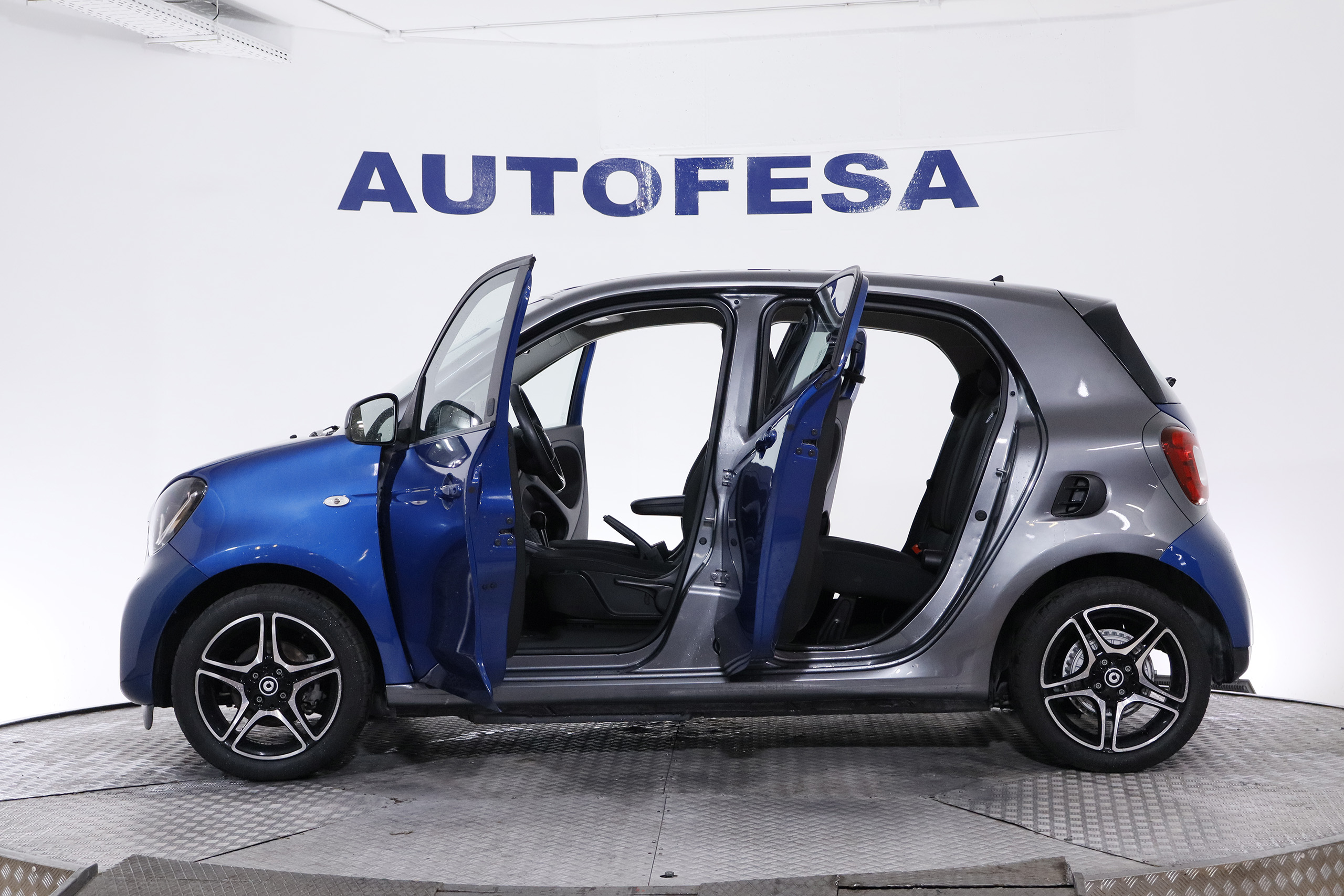 Smart Forfour EQ 82CV 5P AUTO # TECHO PANORAMICO, NAVY, PARKTRONIC foto 11