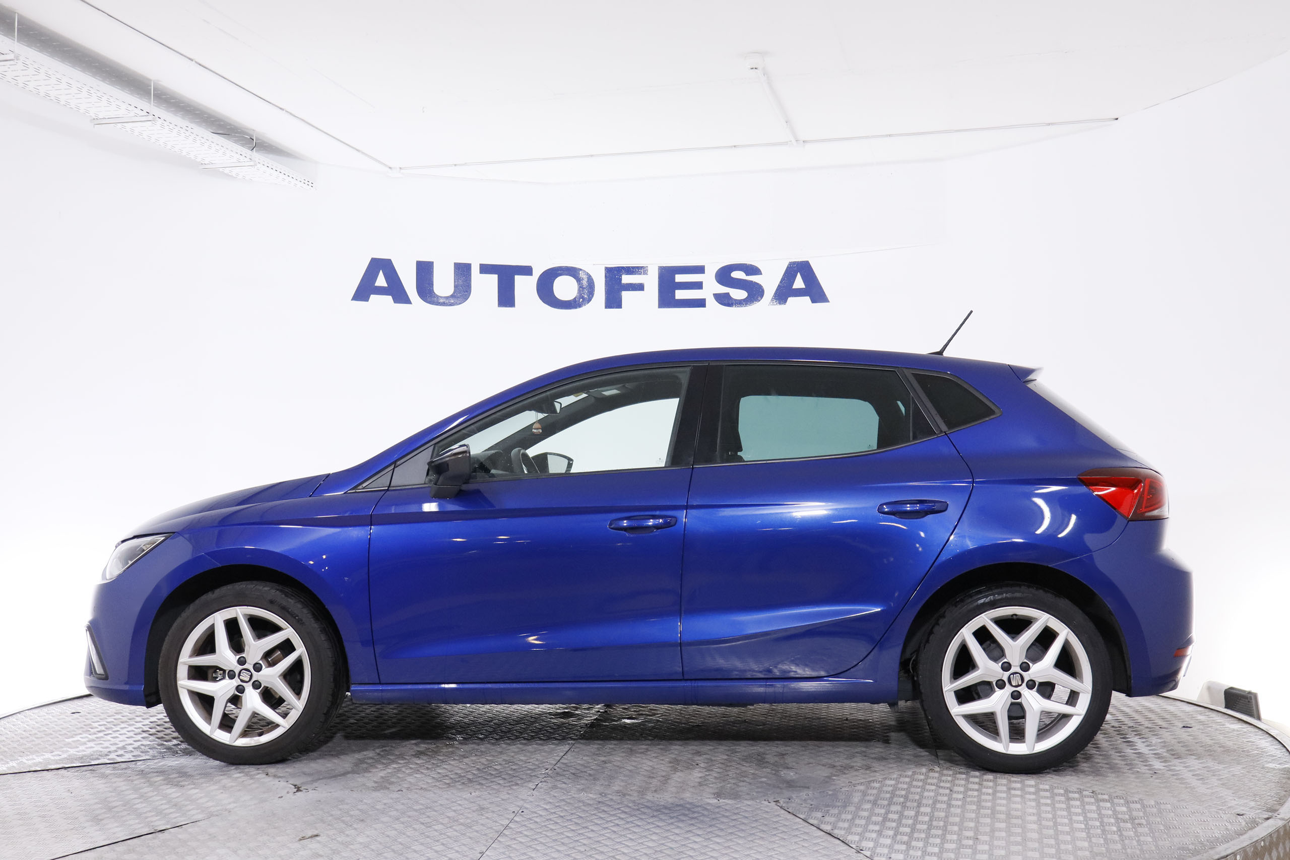 Seat Ibiza 1.0 TGI GNC FR XL 90CV 5P # NAVY,FAROS LED,PARKTRONIC foto 7