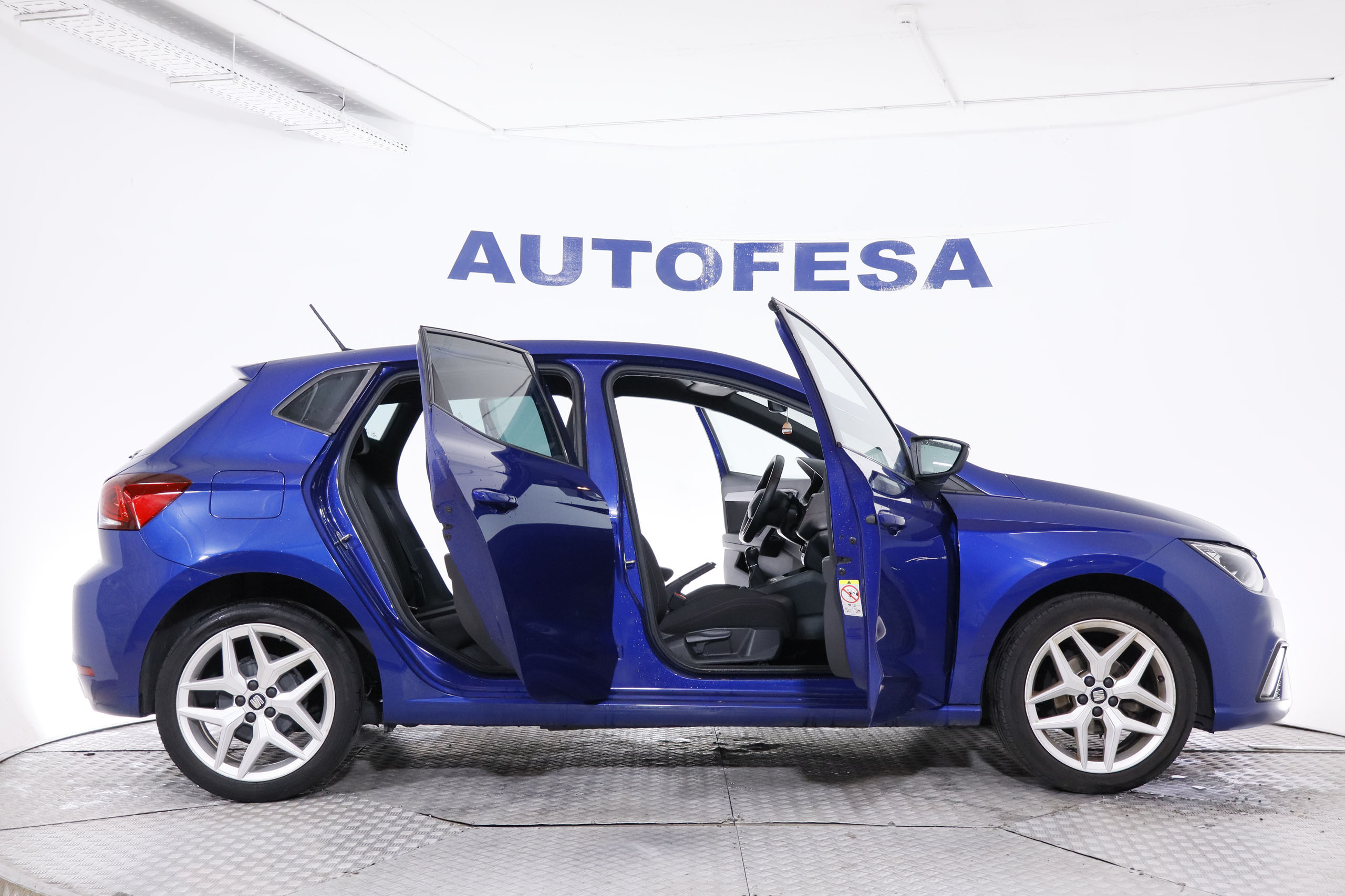Seat Ibiza 1.0 TGI GNC FR XL 90CV 5P # NAVY,FAROS LED,PARKTRONIC foto 11