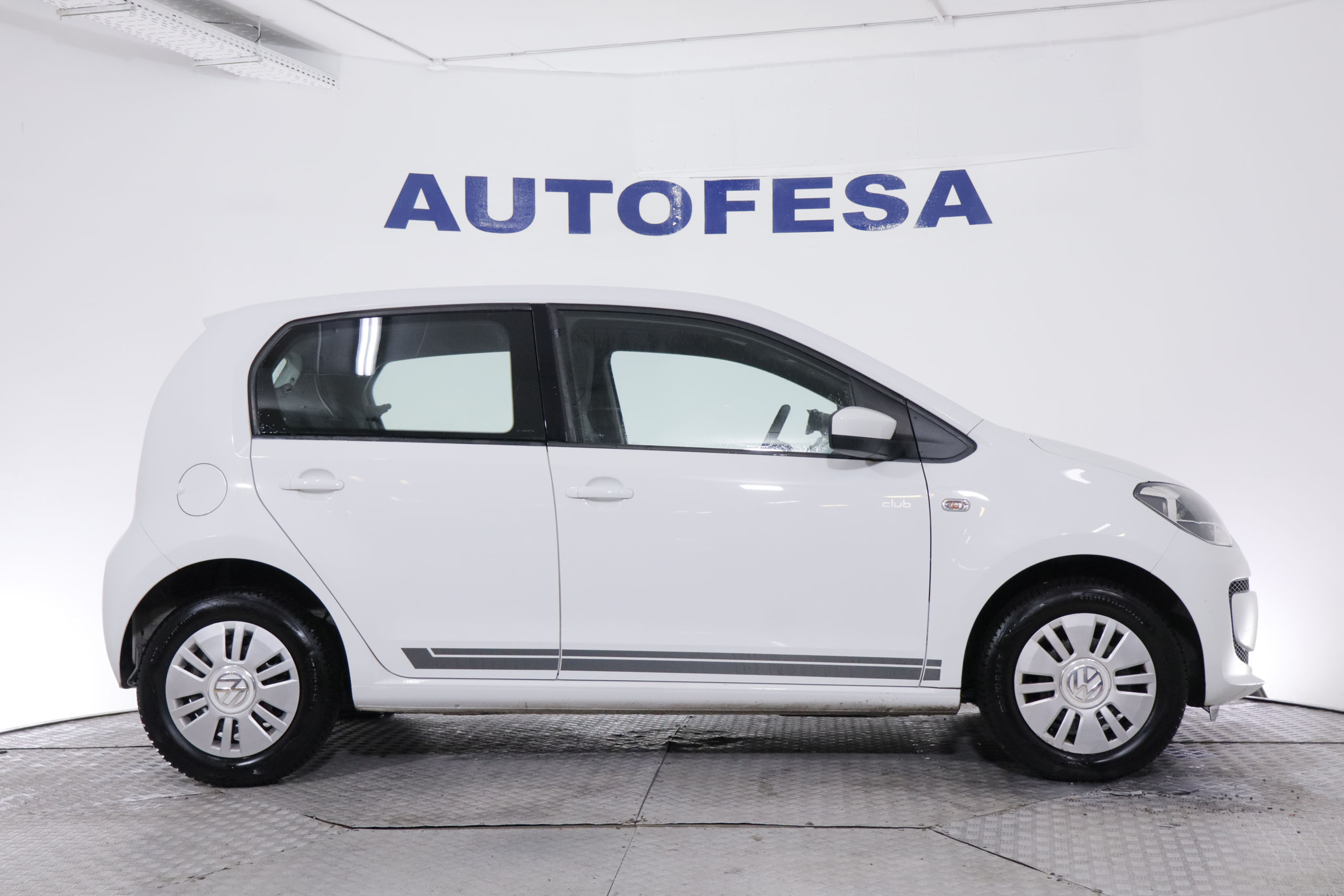 Volkswagen Up! 1.0 MOVE UP 60CV 5P # PARKTRONIC foto 10