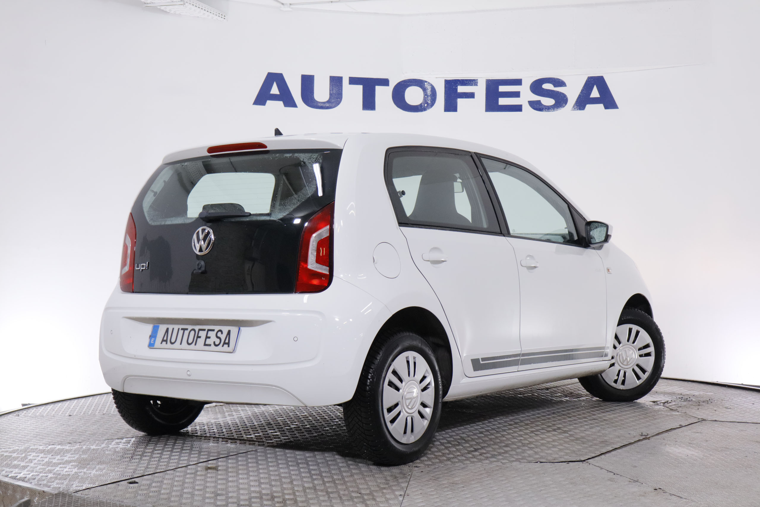 Volkswagen Up! 1.0 MOVE UP 60CV 5P # PARKTRONIC foto 6