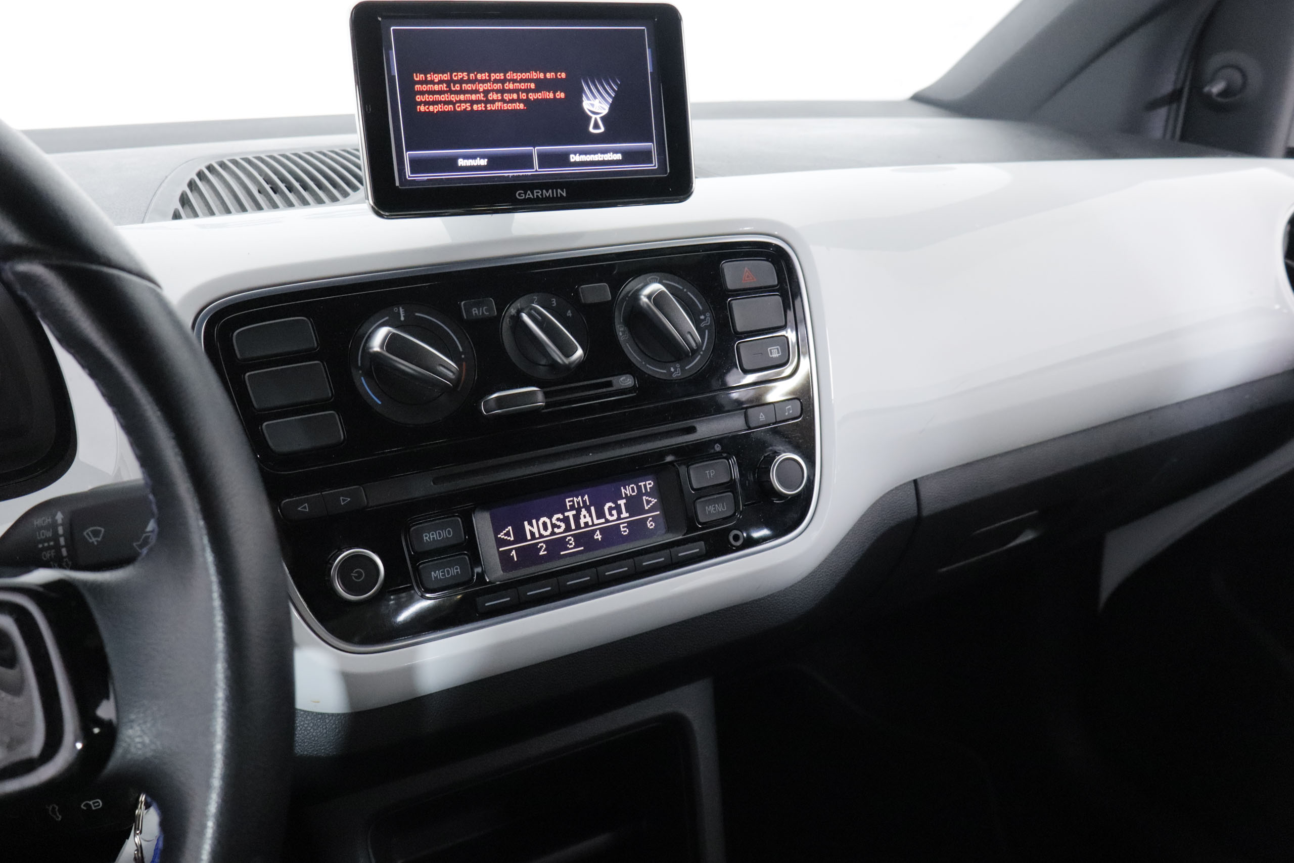 Volkswagen Up! 1.0 MOVE UP 60CV 5P # PARKTRONIC foto 17