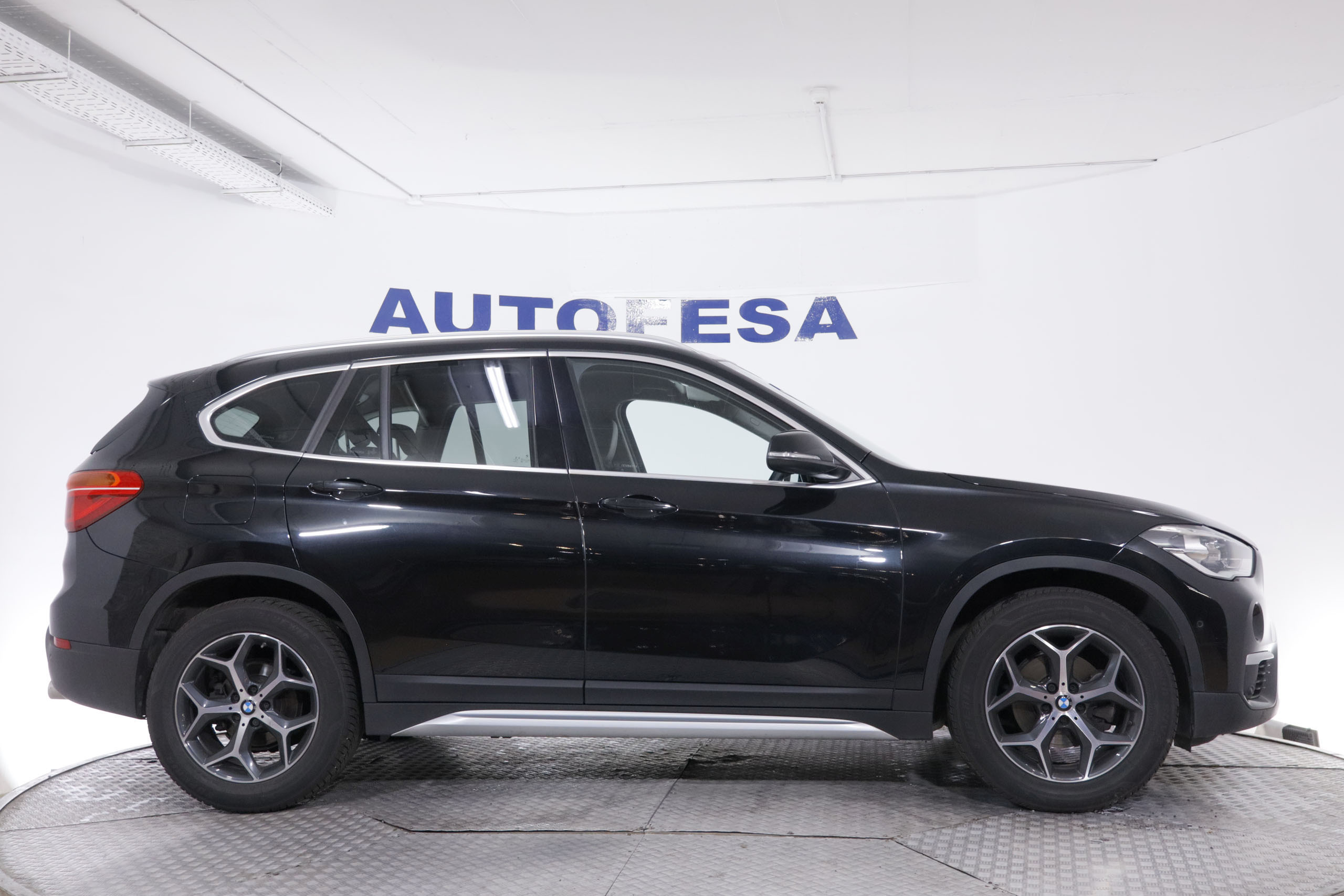 BMW X1 18D XDRIVE XLINE AUTO 150CV 5P # IVA DEDUCIBLE,NAVY,CUERO,PARKTRONIC foto 9