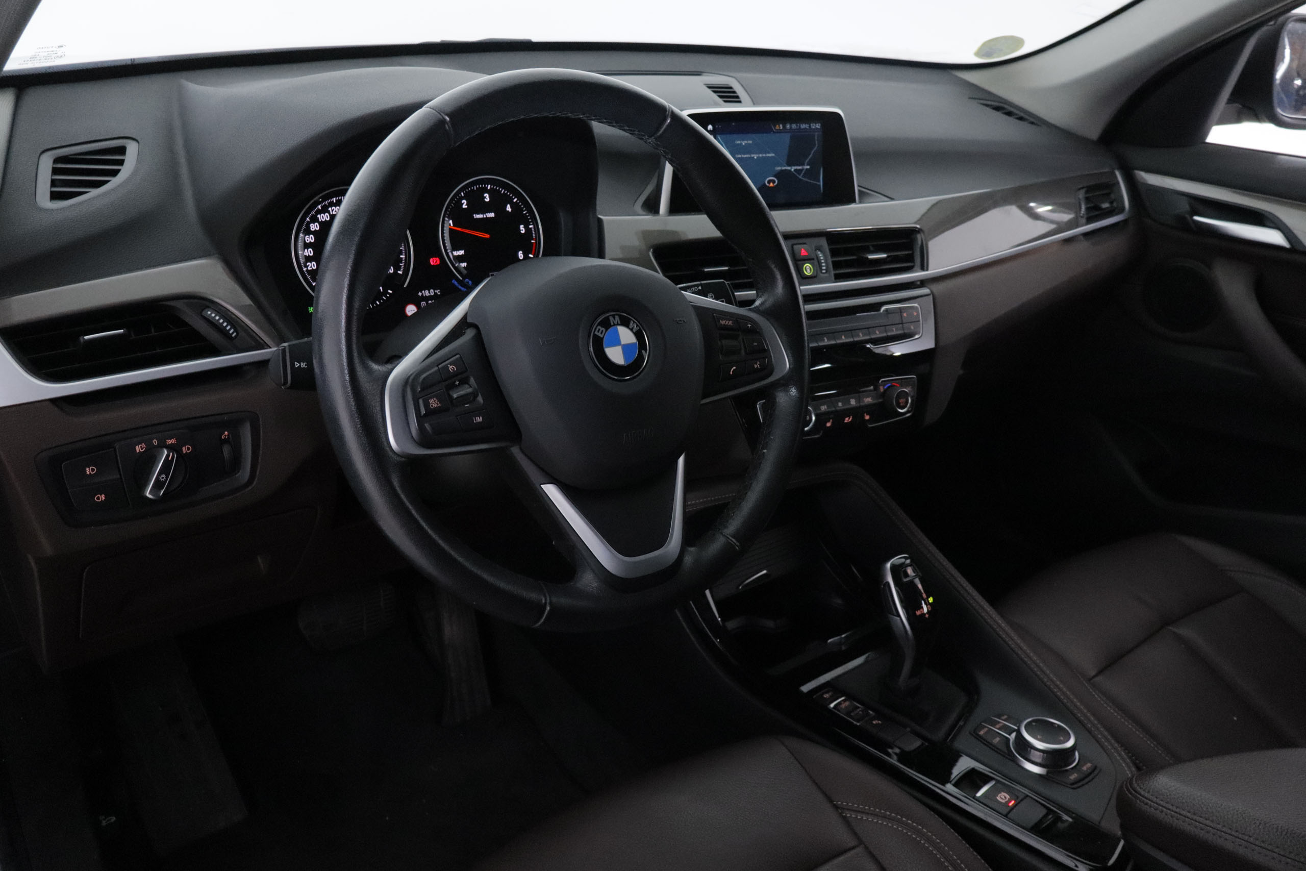 BMW X1 18D XDRIVE XLINE AUTO 150CV 5P # IVA DEDUCIBLE,NAVY,CUERO,PARKTRONIC foto 14