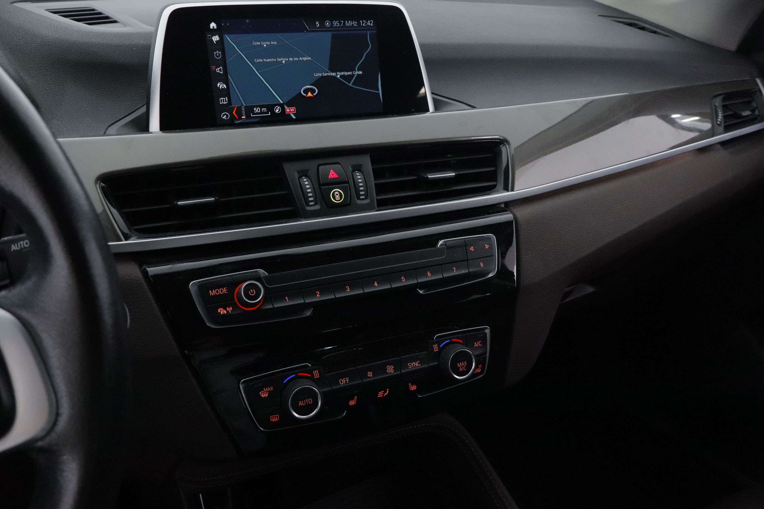 BMW X1 18D XDRIVE XLINE AUTO 150CV 5P # IVA DEDUCIBLE,NAVY,CUERO,PARKTRONIC foto 15