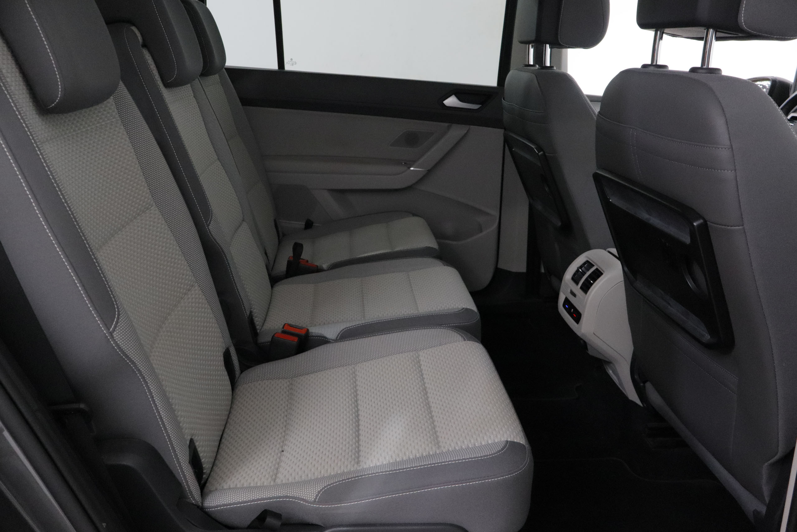 Volkswagen TOURAN 1.4 TSI 150CV DSG CONFORTLINE 5P # NAVY,PARKTRONIC 1.4 TSI 150CV DSG CONFORTLINE 5P # NAVY,PARKTRONIC foto 23