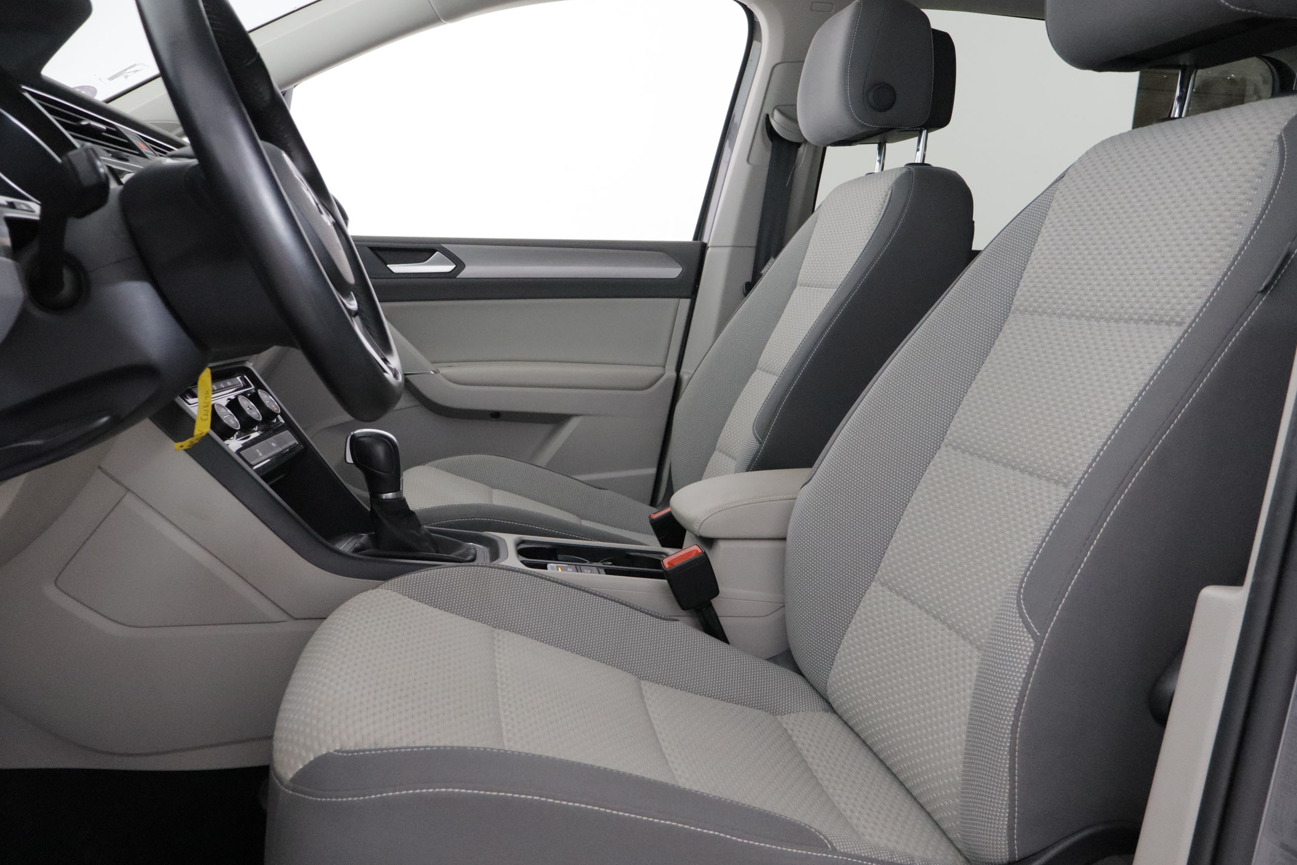 Volkswagen TOURAN 1.4 TSI 150CV DSG CONFORTLINE 5P # NAVY,PARKTRONIC 1.4 TSI 150CV DSG CONFORTLINE 5P # NAVY,PARKTRONIC foto 21