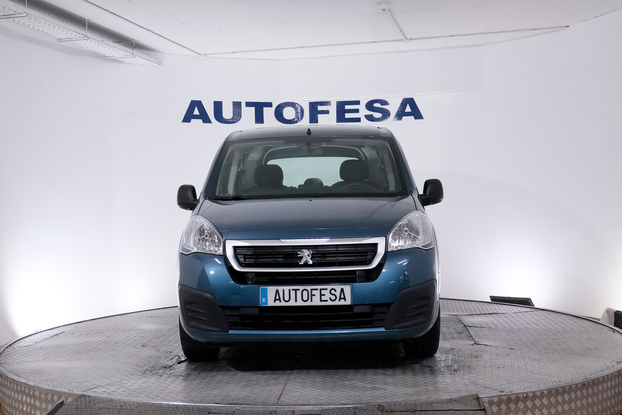 Peugeot Partner TEPEE 1.2 110CV ACTIVE 5P # PARKTORNIC foto 2