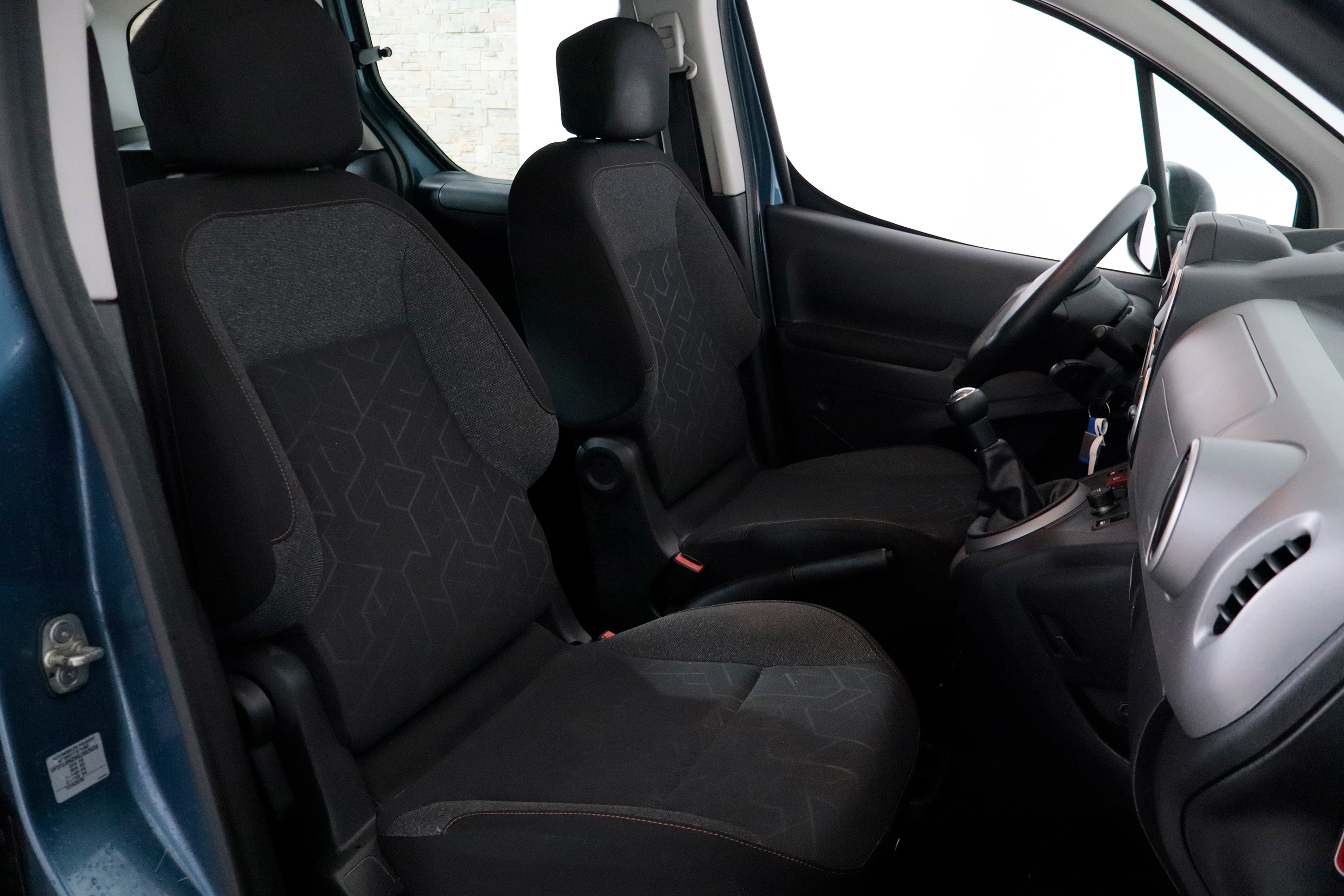 Peugeot Partner TEPEE 1.2 110CV ACTIVE 5P # PARKTORNIC foto 19