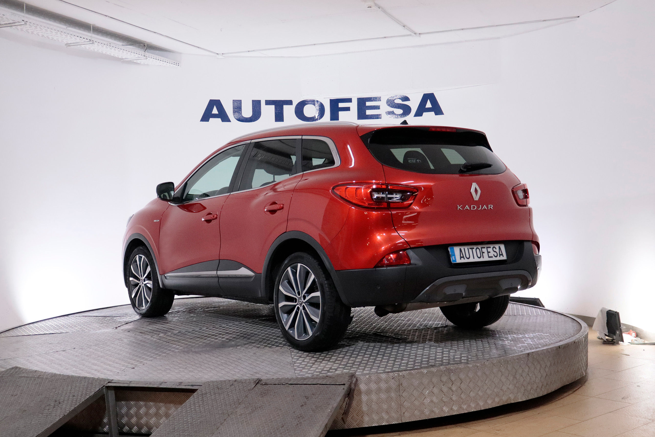 Renault Kadjar 1.2 TCE 130CV BOSE EDITION AUTO 5P # NAVY,CUERO,CAMARA TRASERA foto 6