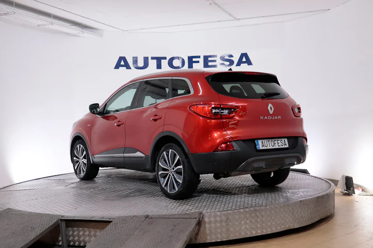 Renault Kadjar 1.2 TCE 130CV BOSE EDITION AUTO 5P # NAVY,CUERO,CAMARA TRASERA foto 6