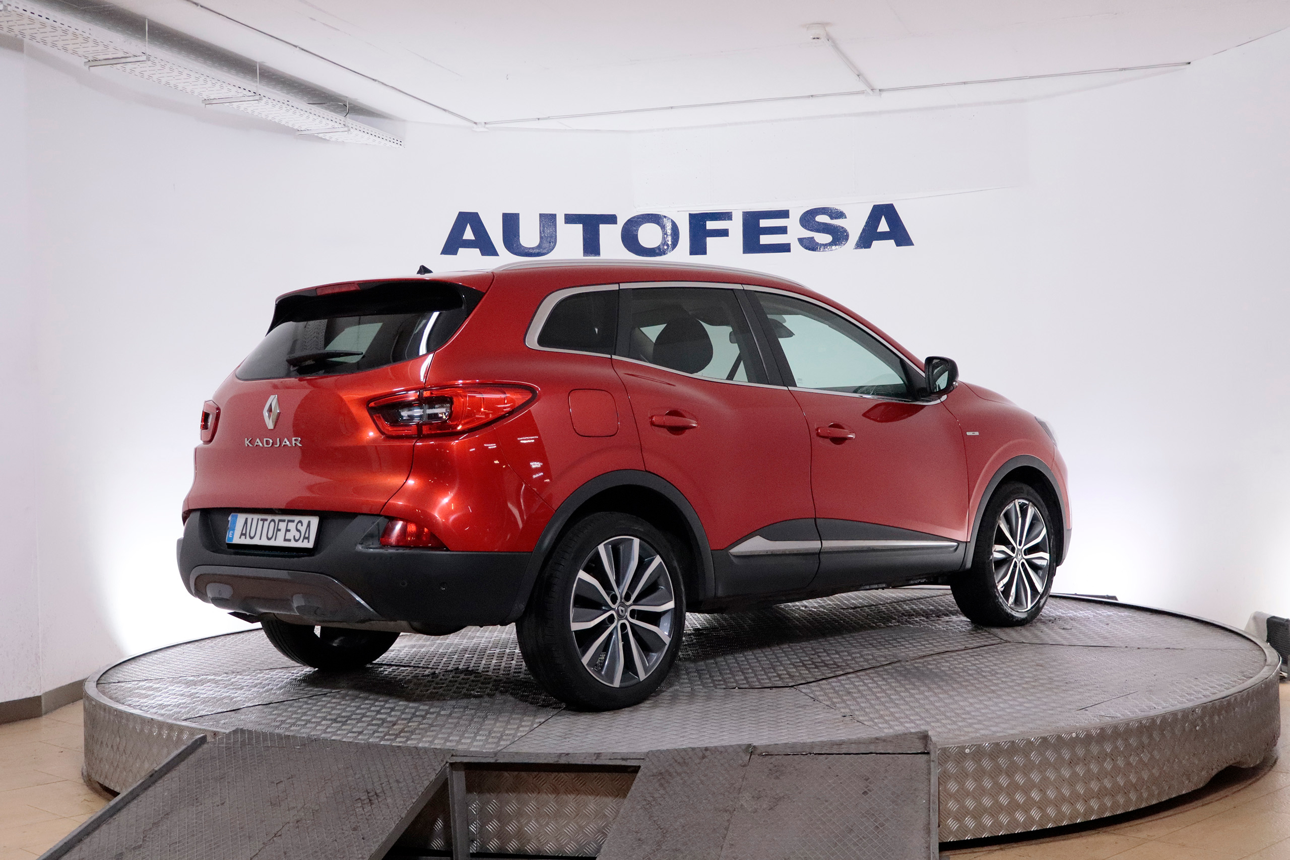 Renault Kadjar 1.2 TCE 130CV BOSE EDITION AUTO 5P # NAVY,CUERO,CAMARA TRASERA foto 9