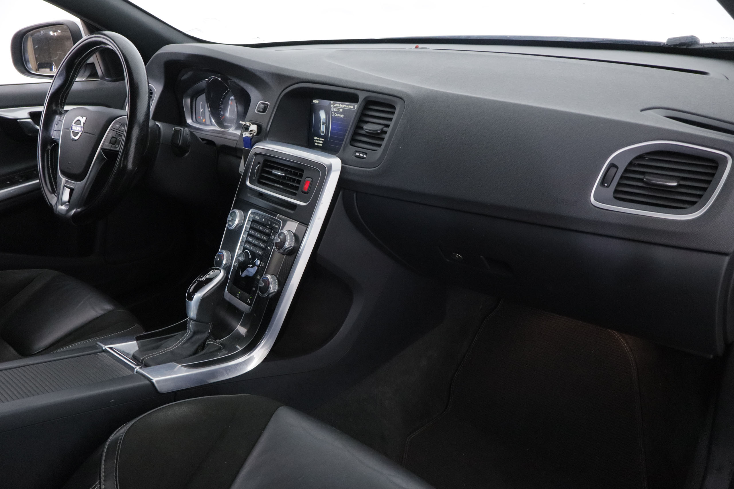 Volvo S60 2.0 D3 R-DESIGN AUTO 150CV 4P # NAVY,XENON,PARKTRONIC foto 13