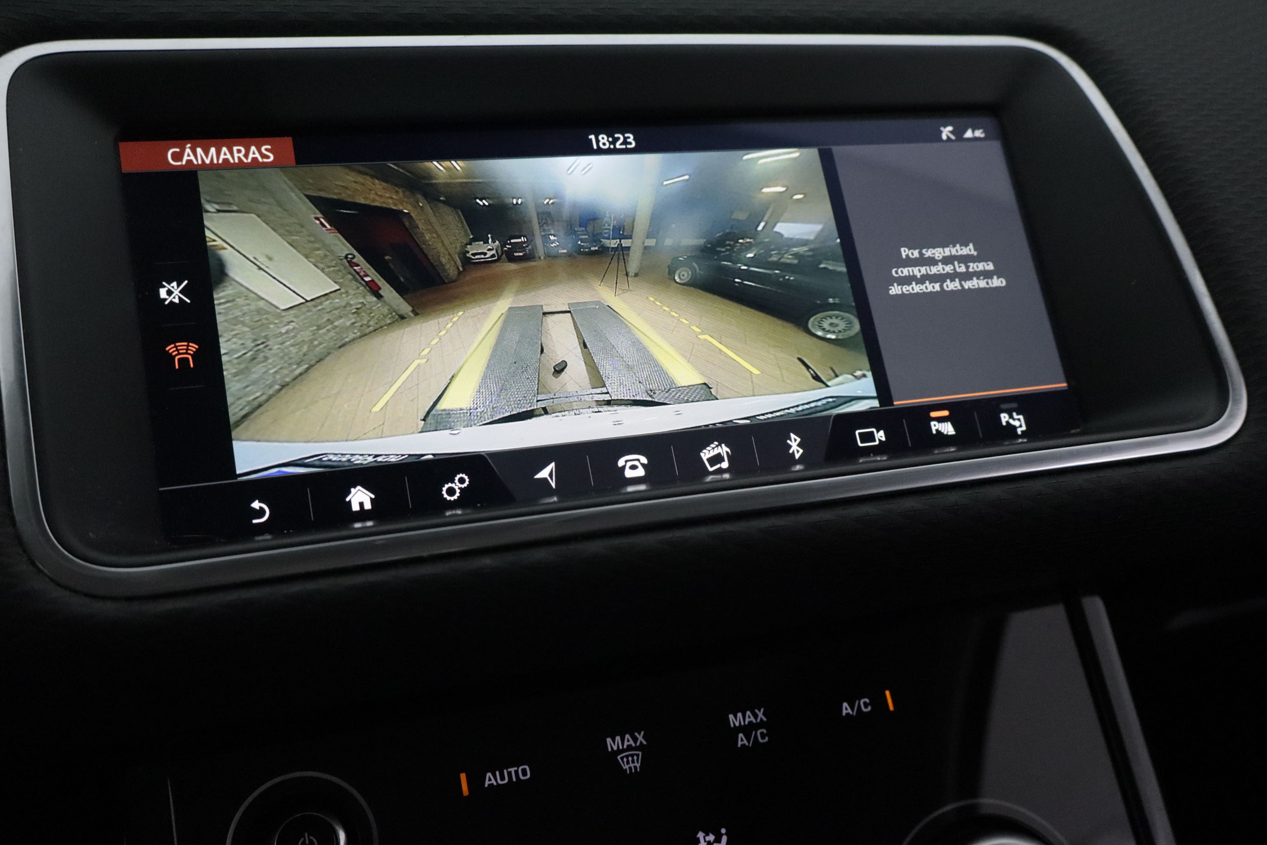 Land Rover Range Rover Evoque 2.0 D 150 MHEV AUTO 4X4 5p # IVA DEDUCIBLE,NAVY,FAROS LED foto 22